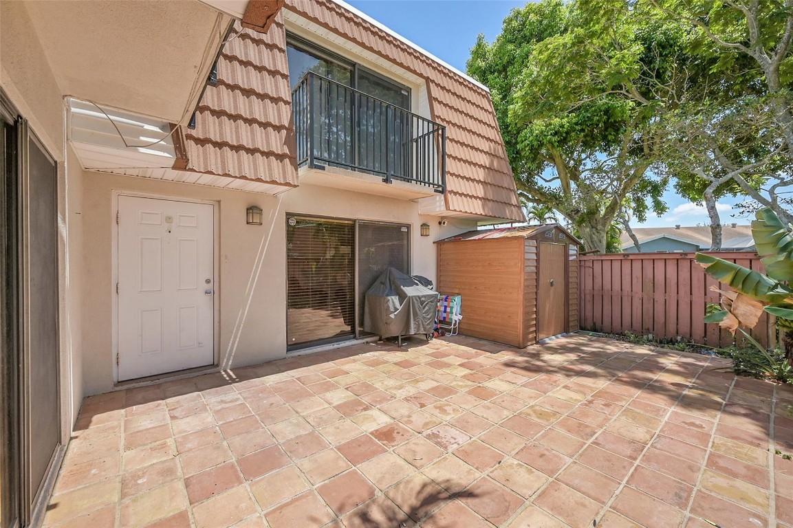 2916 SW 12th Street 2916