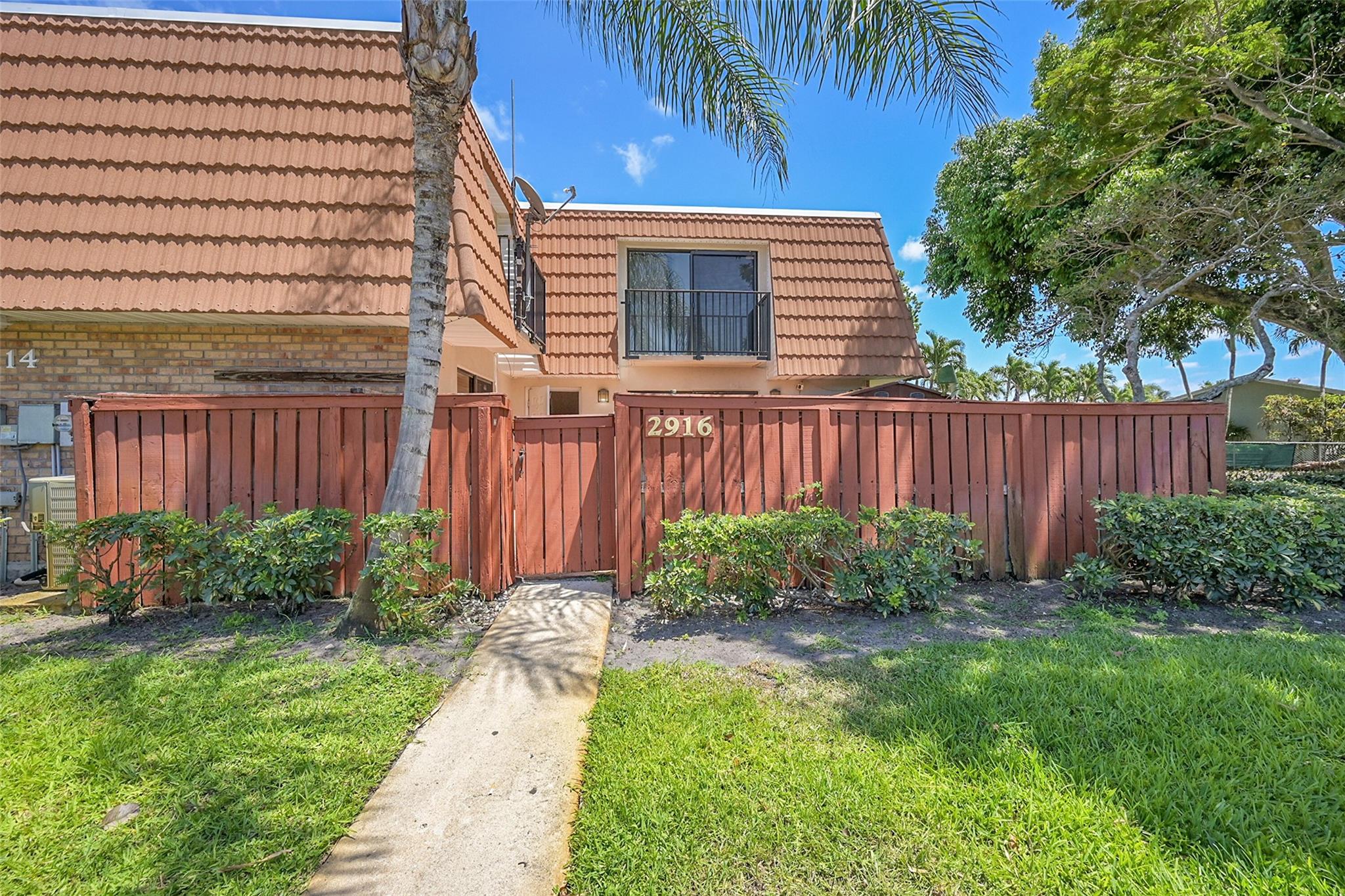 2916 SW 12th Street 2916