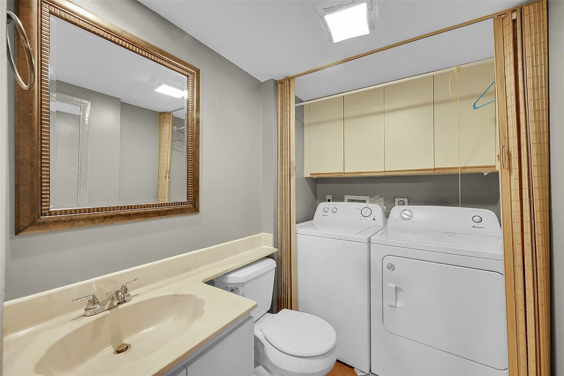 2916 SW 12th Street 2916