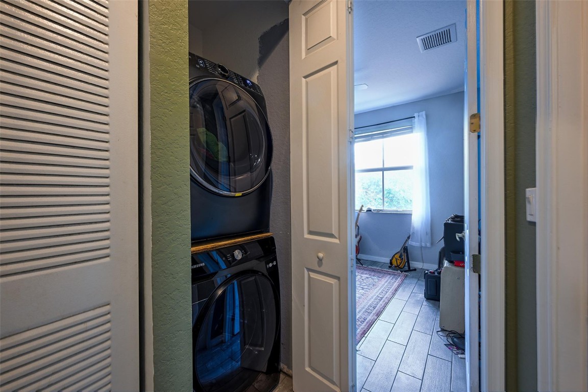 2851 W Prospect Rd 1202