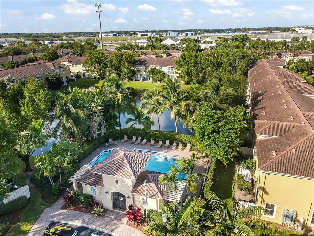 2851 W Prospect Rd 1202