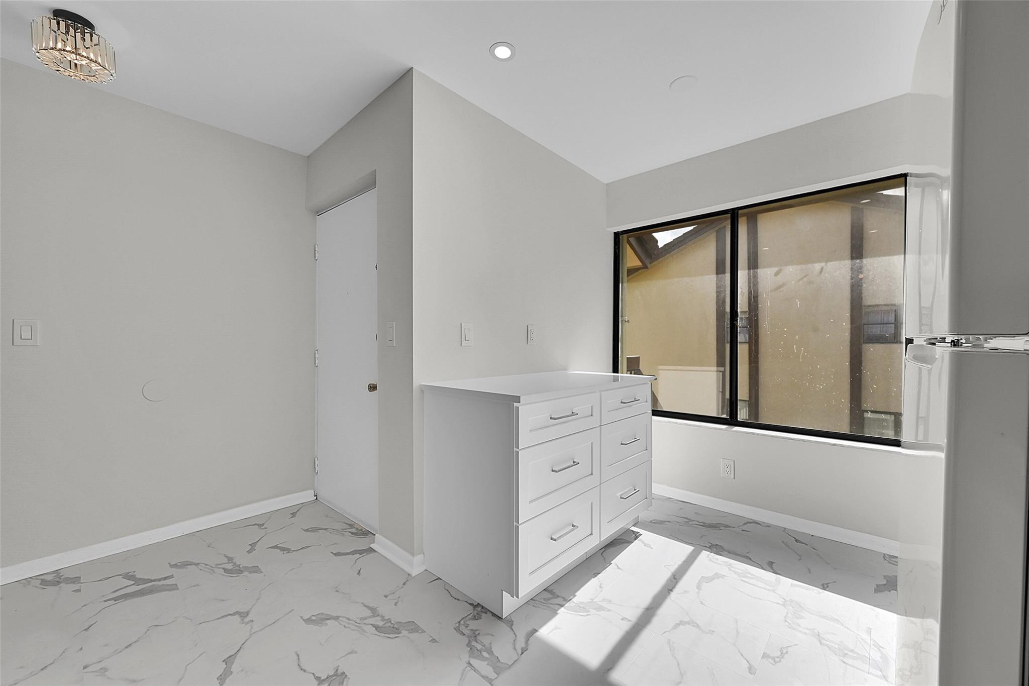 2578 Riverside Drive 421