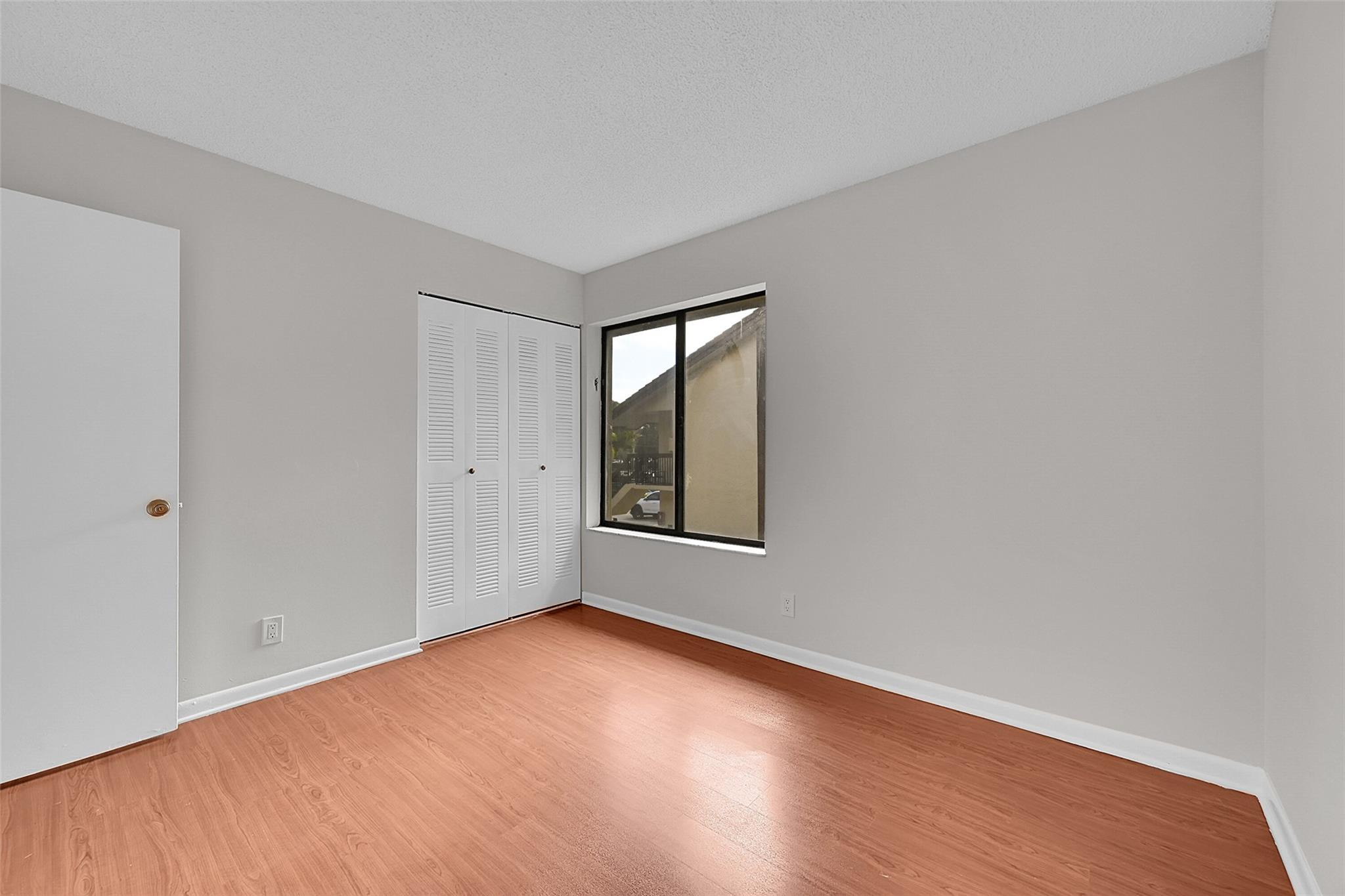 2578 Riverside Drive 421