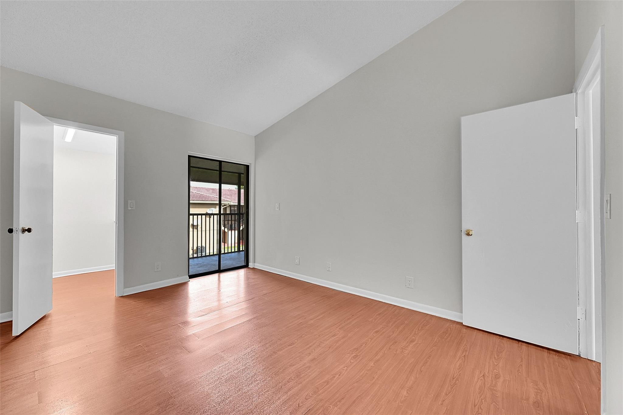 2578 Riverside Drive 421