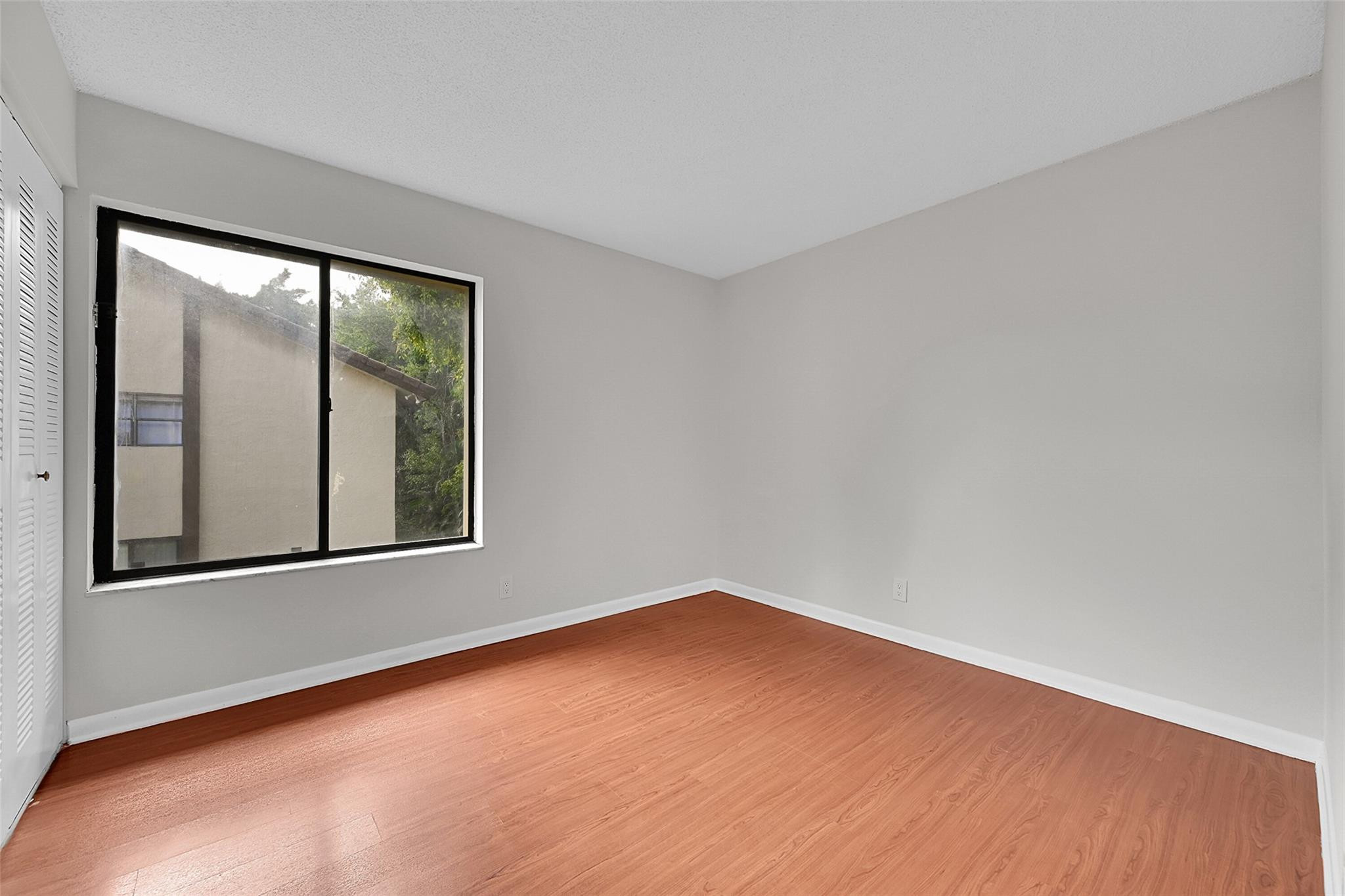 2578 Riverside Drive 421