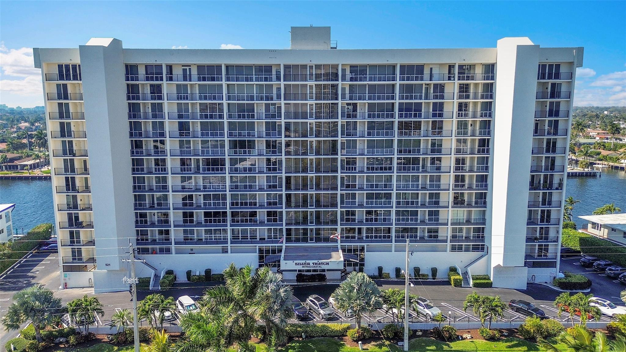 521 N Riverside Drive 707