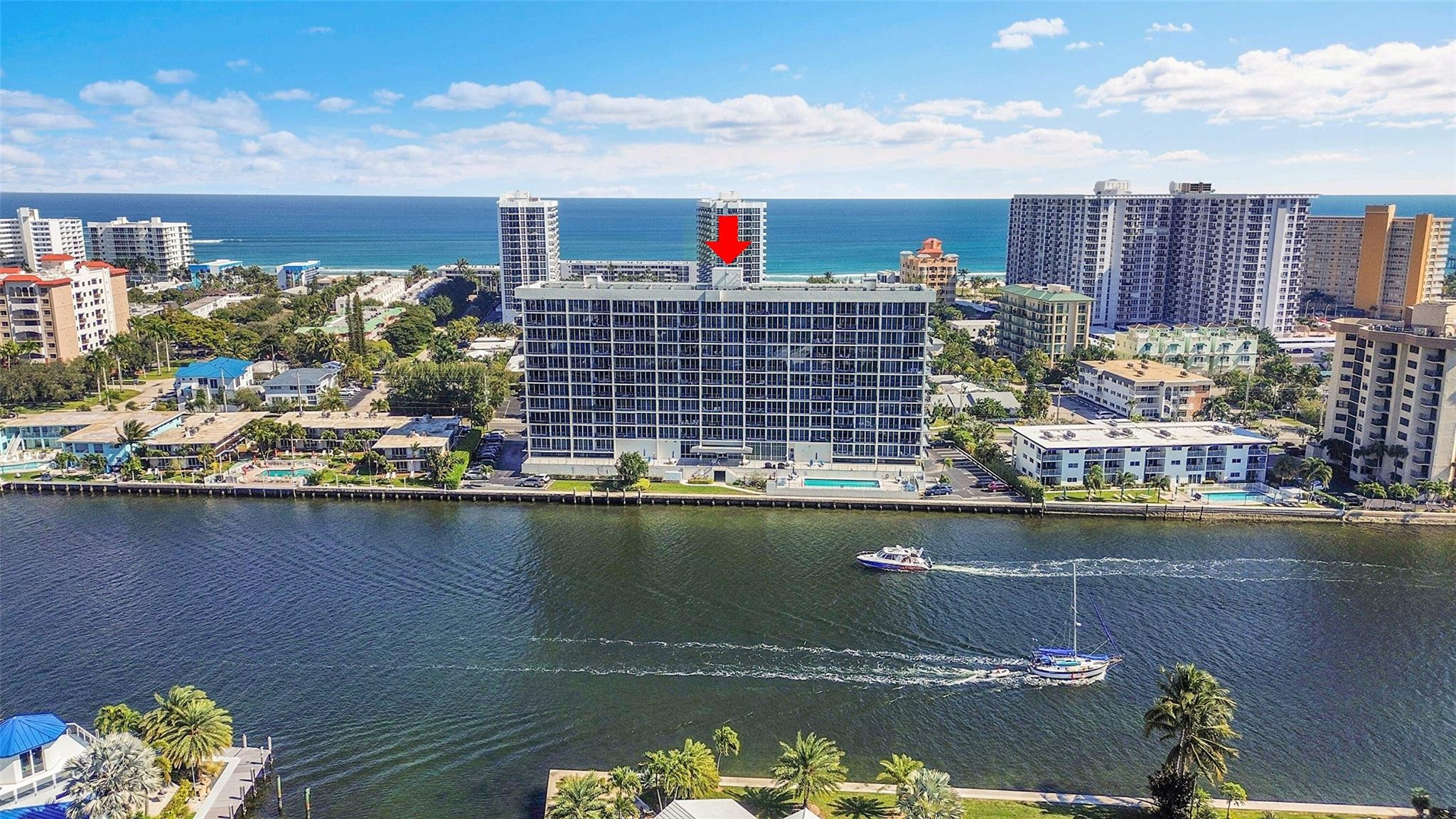 521 N Riverside Drive 707