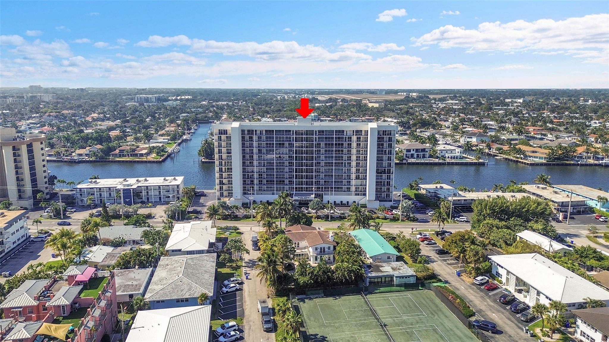 521 N Riverside Drive 707