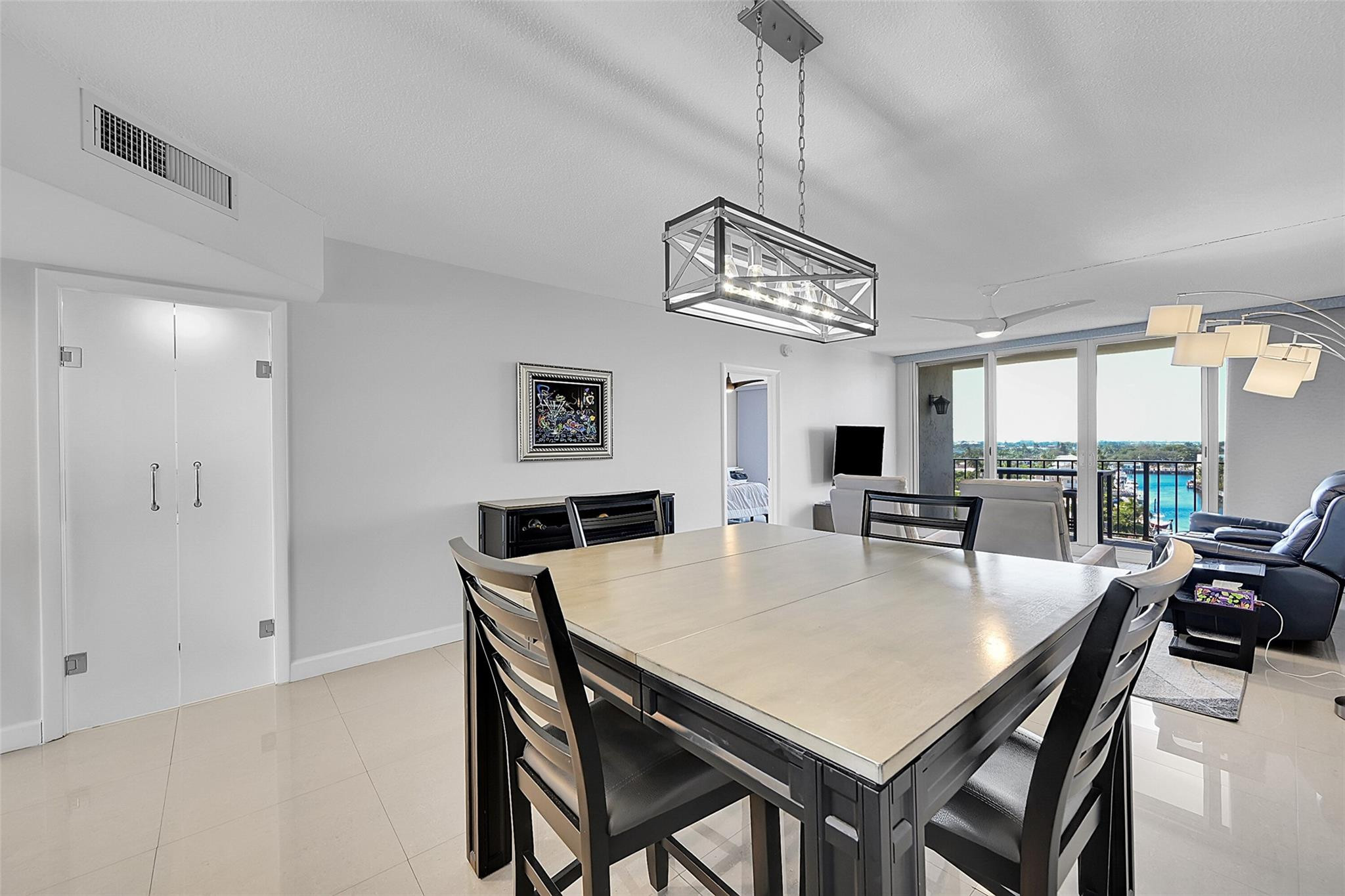 521 N Riverside Drive 707