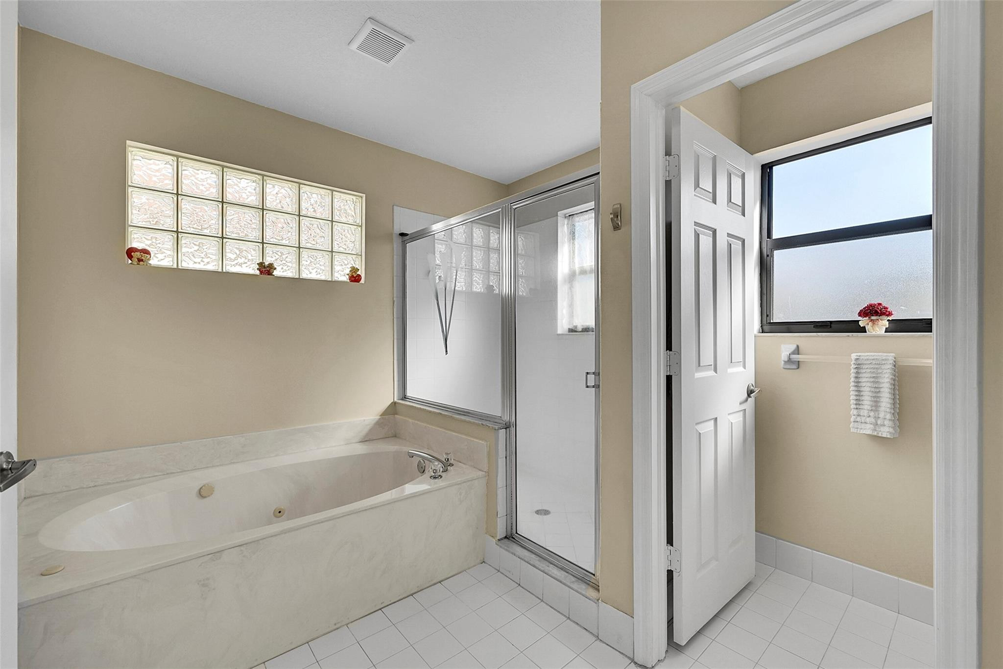 11182 NW 34th Court