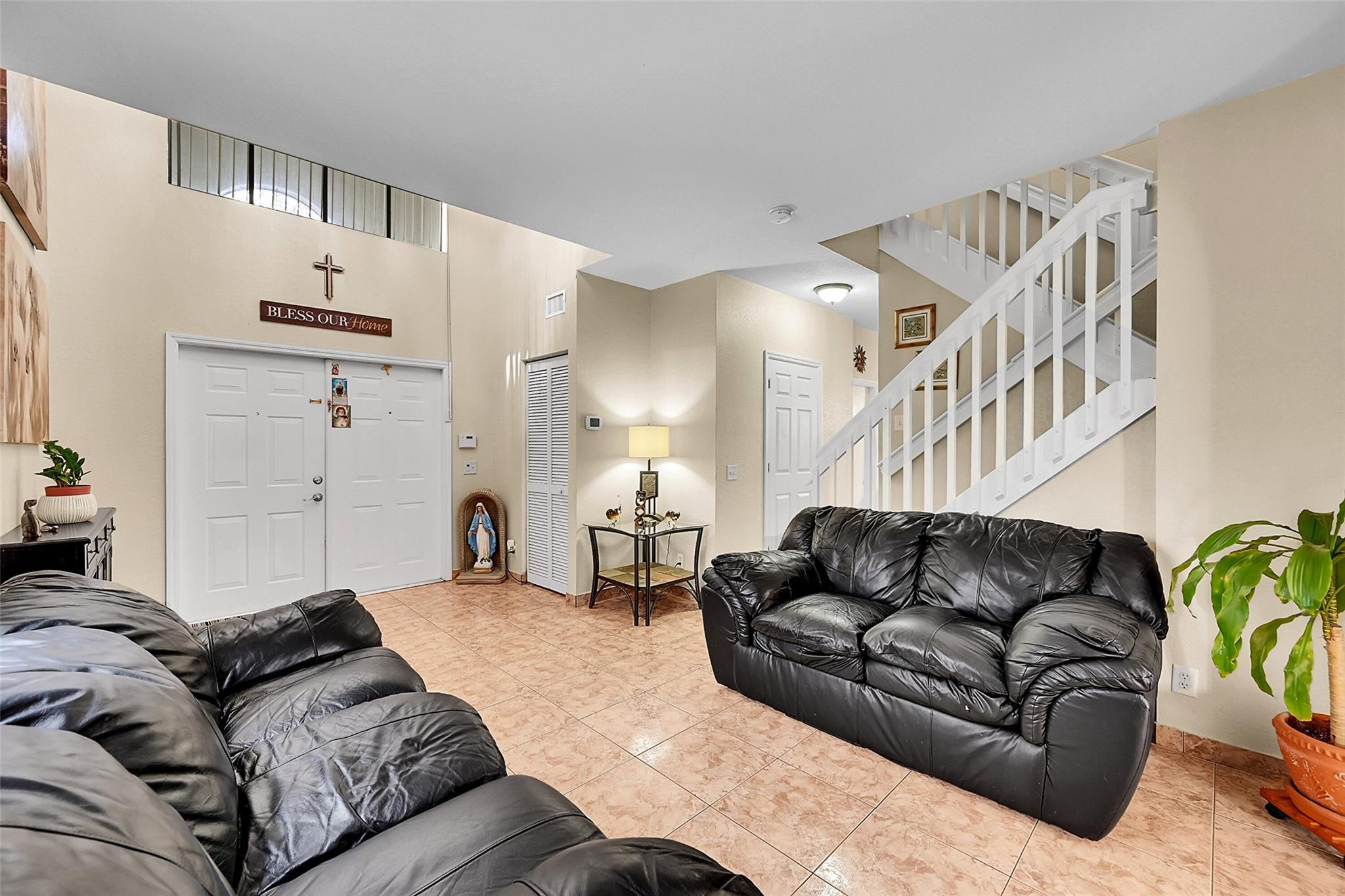 11182 NW 34th Court