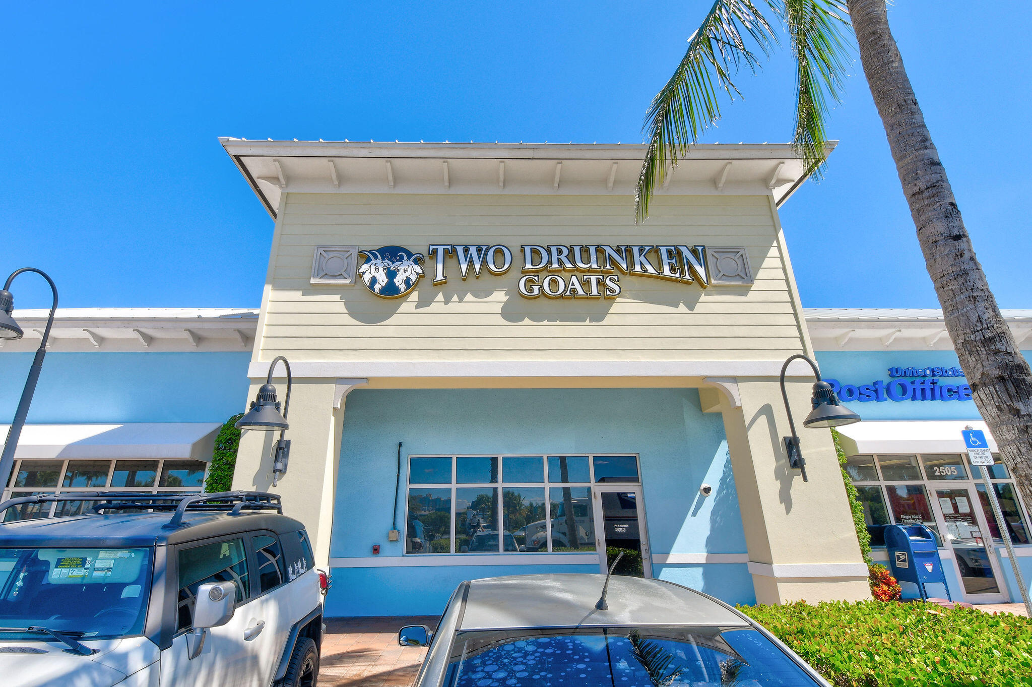 1190 Dolphin Road