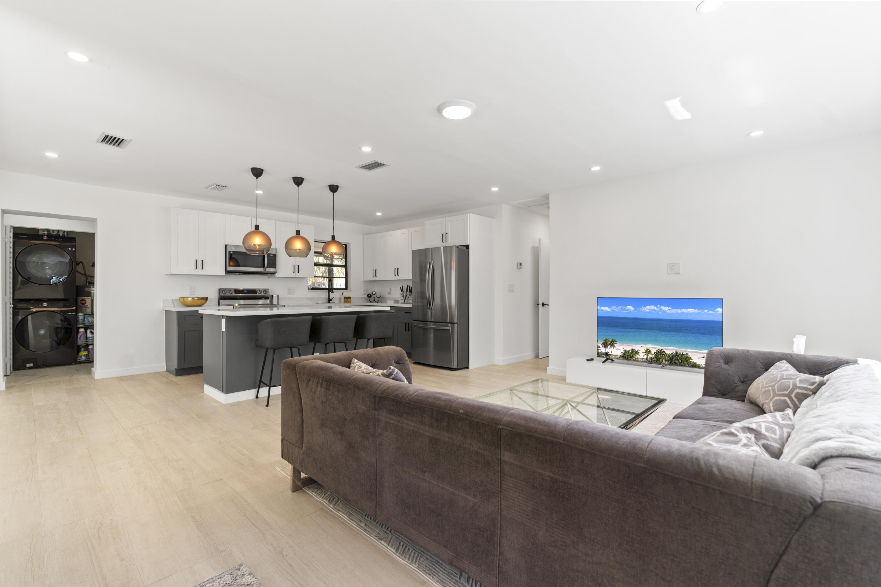 235 NE 20th Street