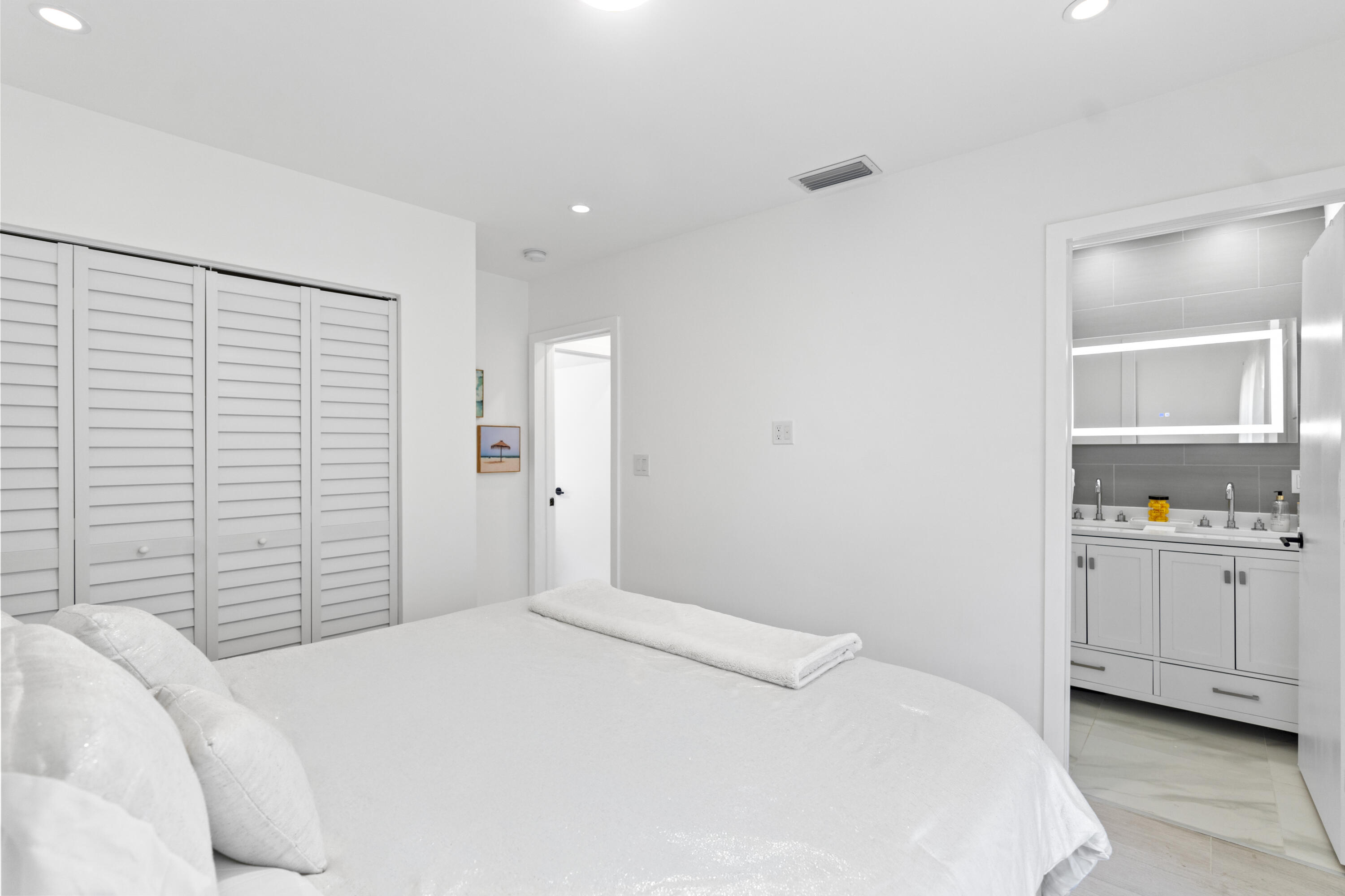 235 NE 20th Street