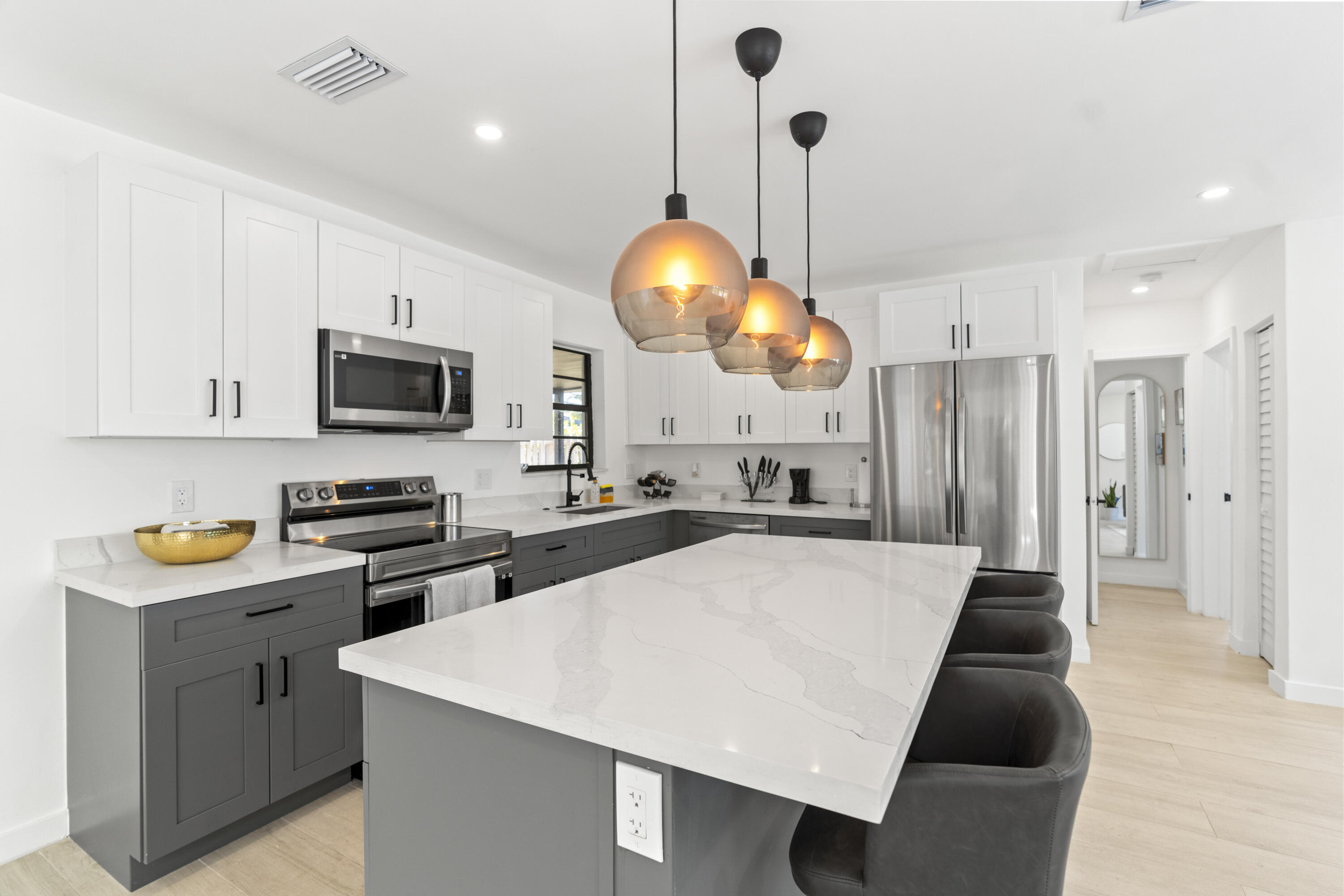235 NE 20th Street