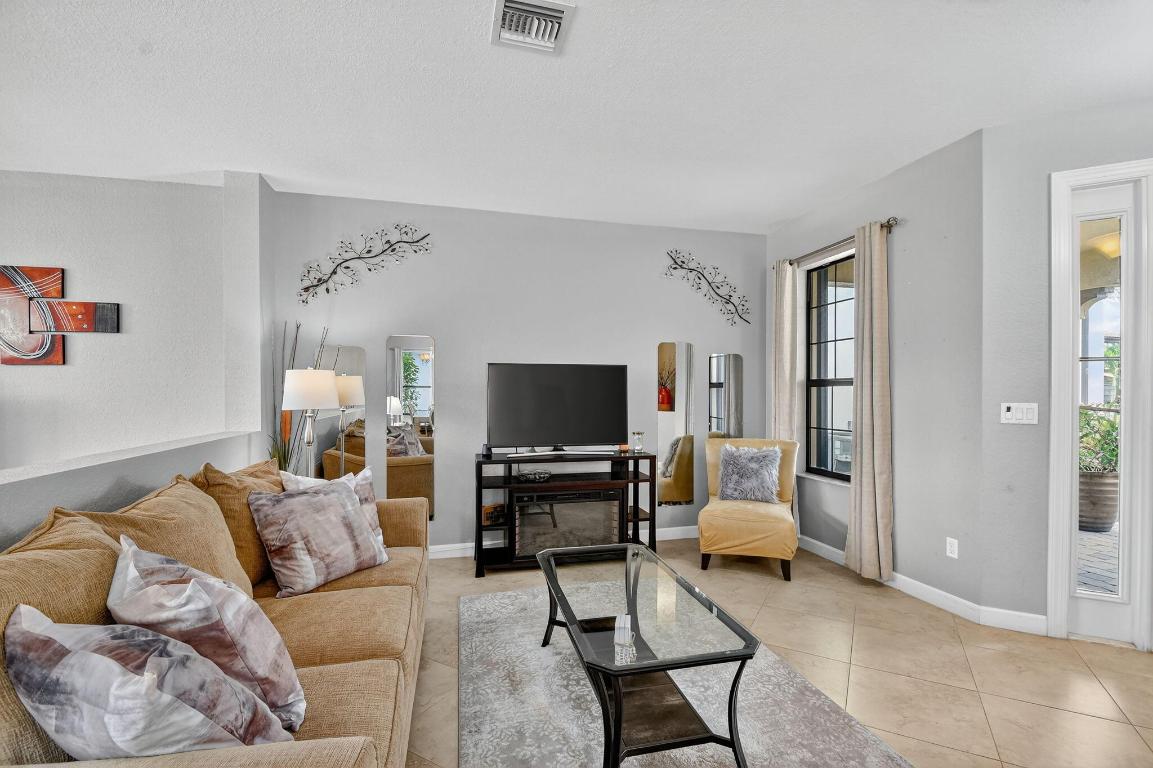 8862 Sea Chase Drive