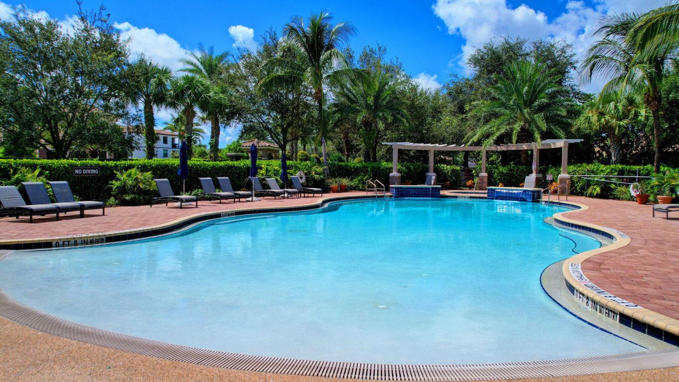 8862 Sea Chase Drive