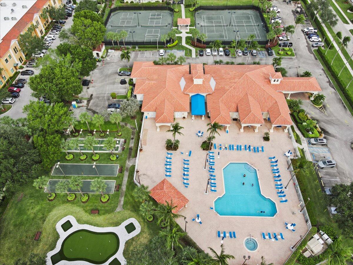15443 Floral Club Road