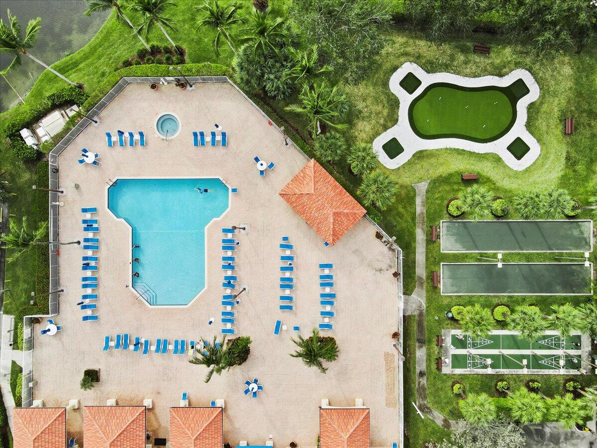 15443 Floral Club Road