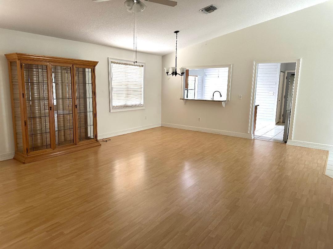 8095 Burlington Court