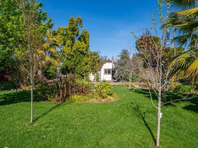195 Howell Avenue