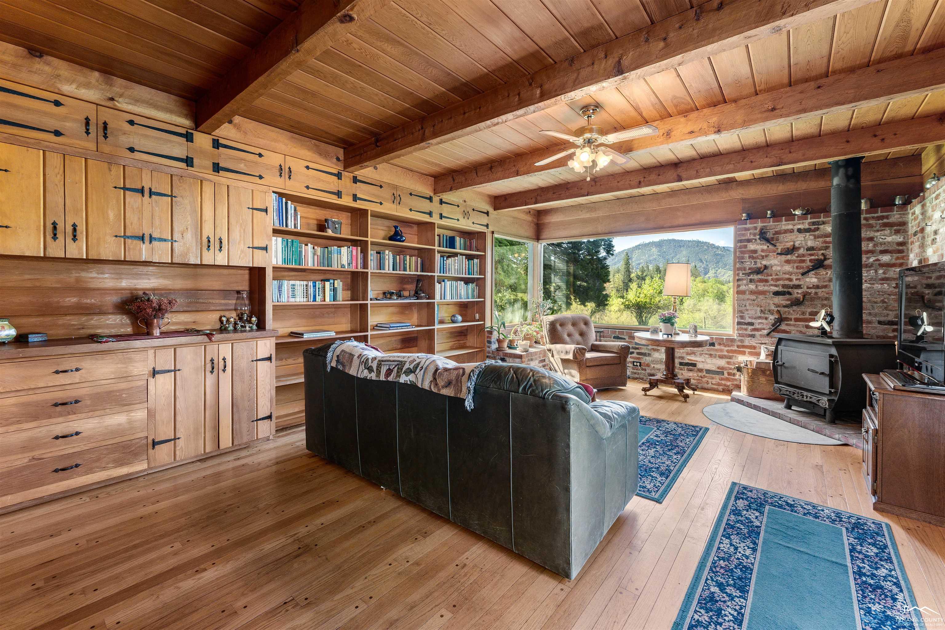 6790 Rush Creek Rd Unit: 6680 Rush Creek Road