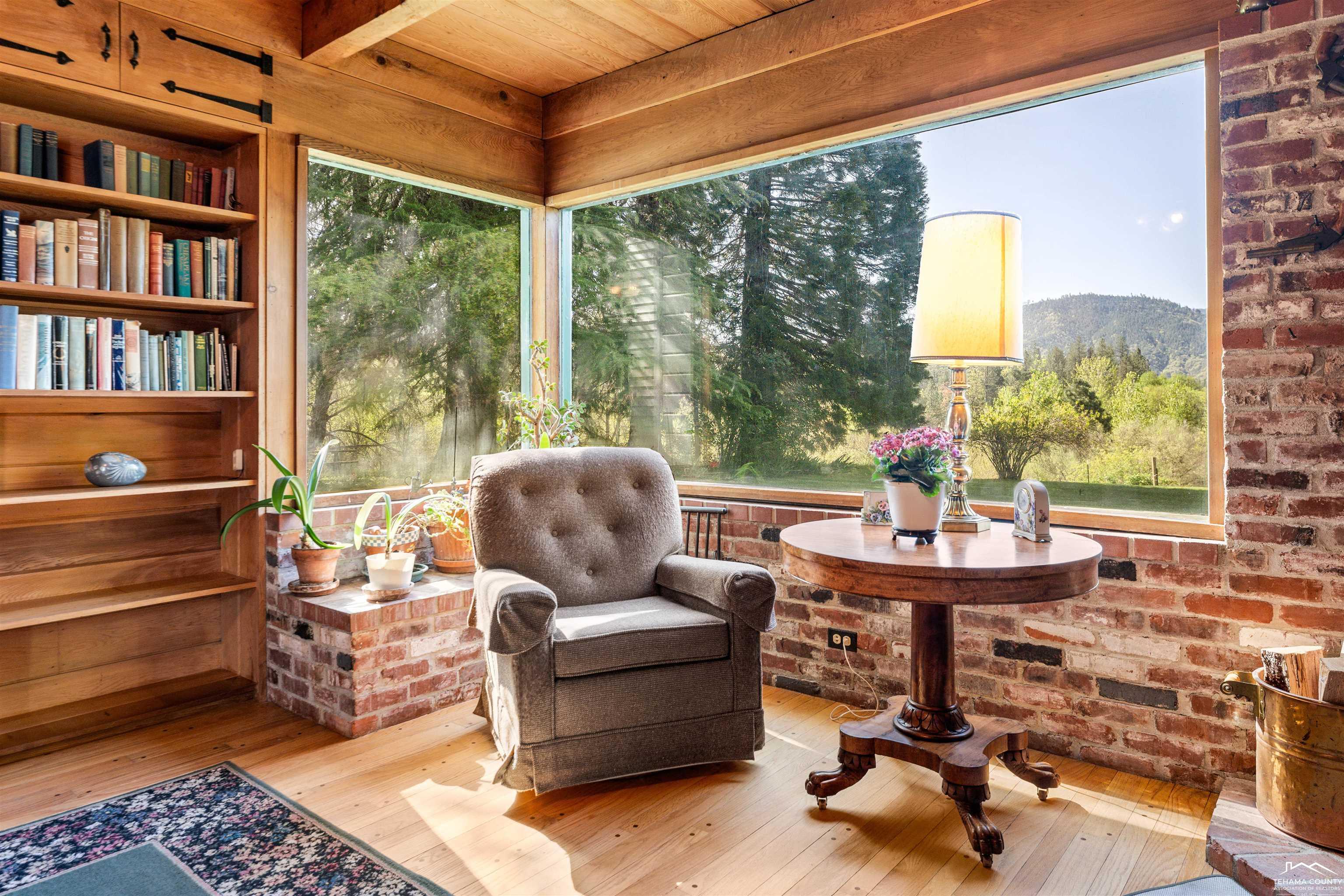 6790 Rush Creek Rd Unit: 6680 Rush Creek Road