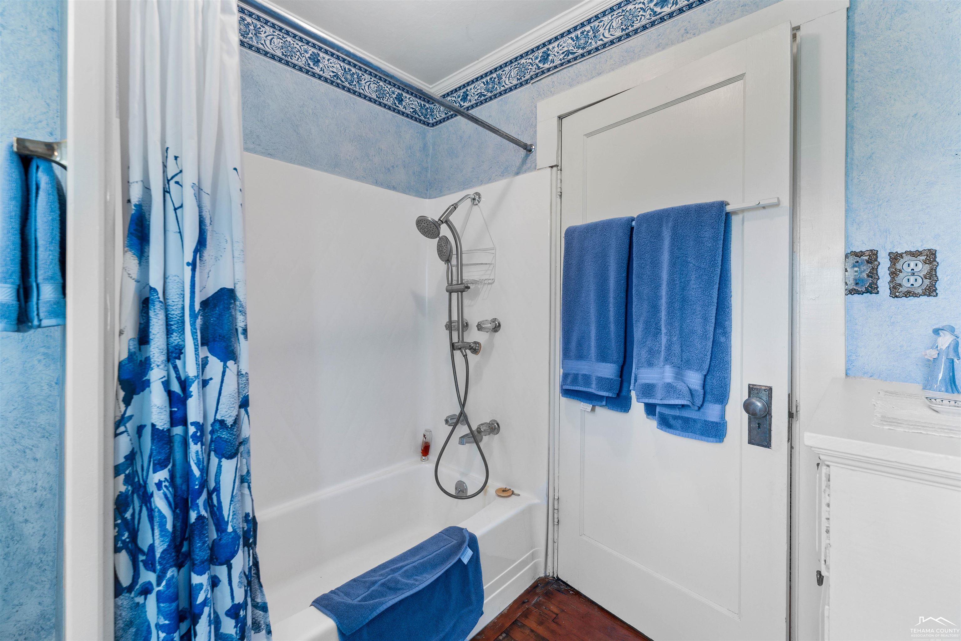 6790 Rush Creek Rd Unit: 6680 Rush Creek Road