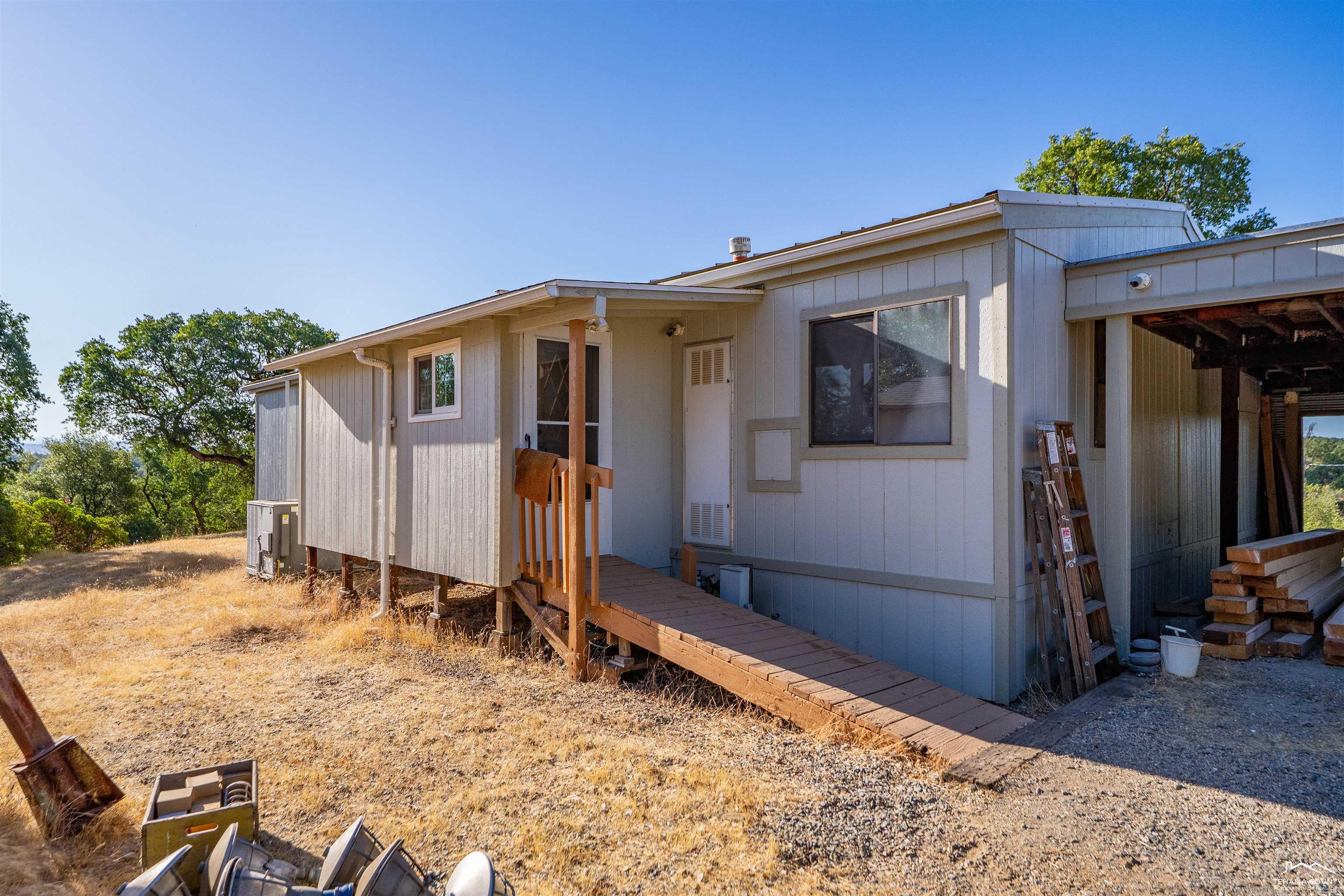 16075 Jellys Ferry Road