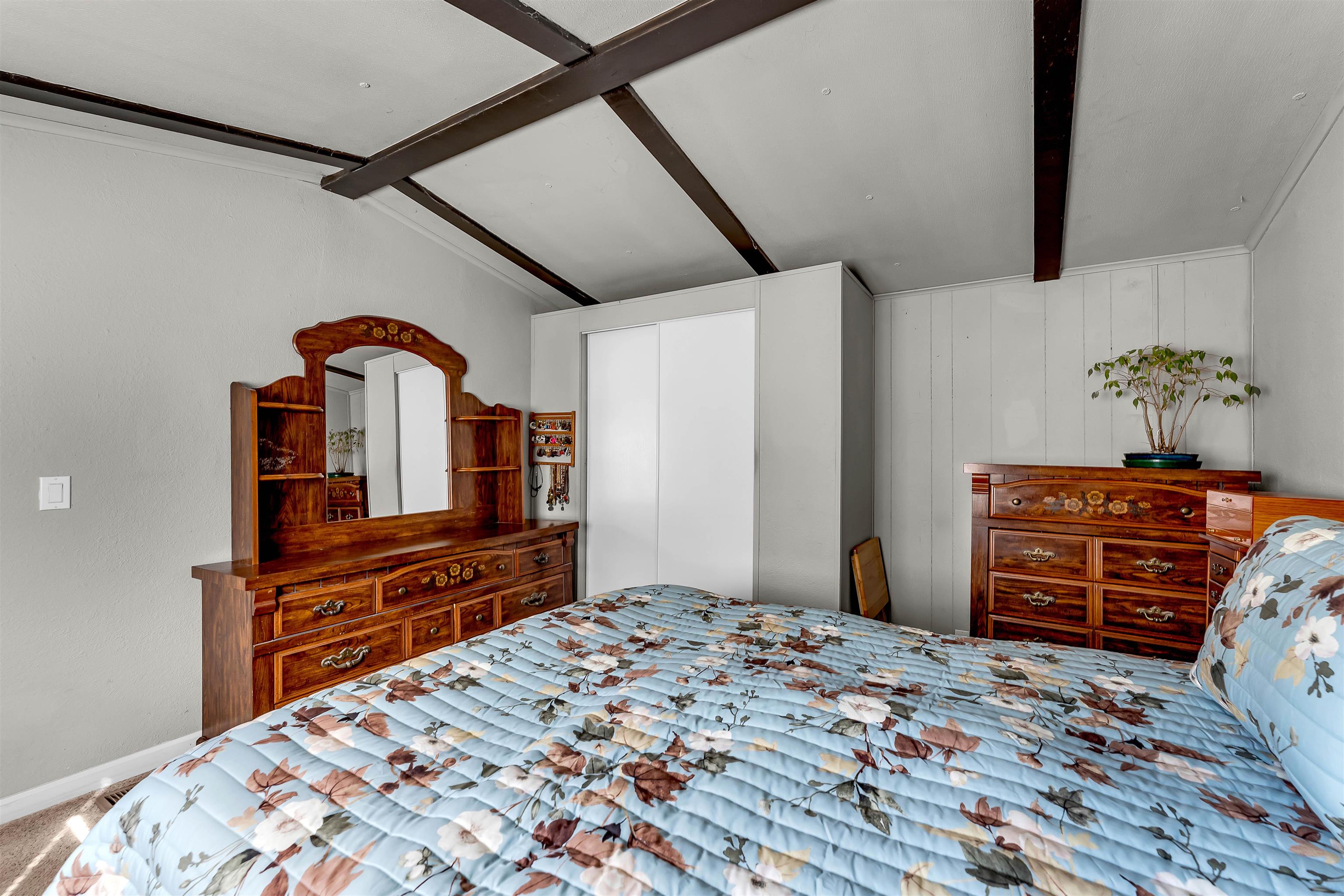 7234 Alpine Drive