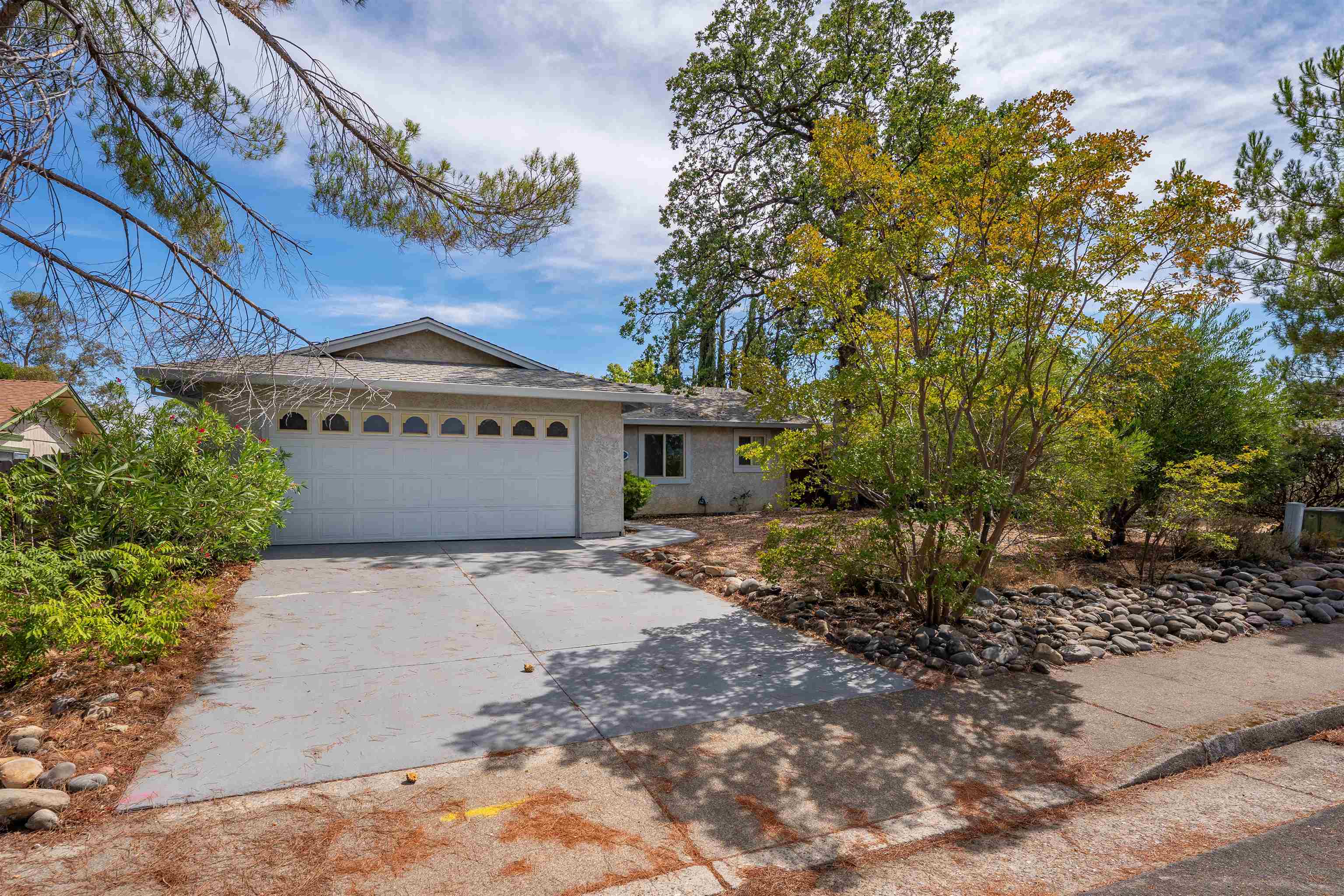 667 Brookridge Drive