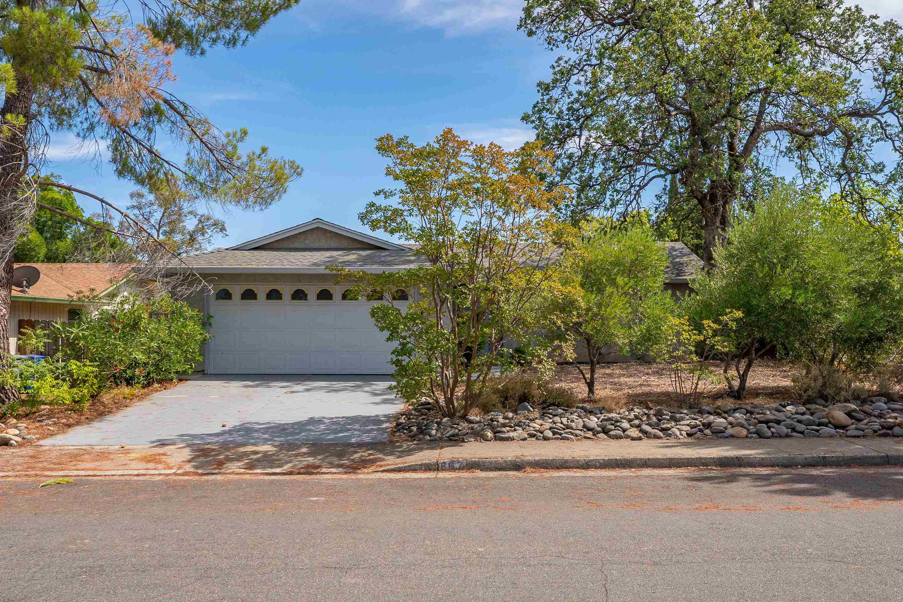 667 Brookridge Drive