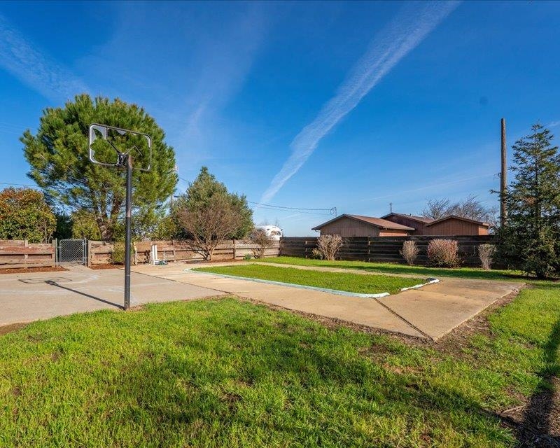 21745 Hatfield Road