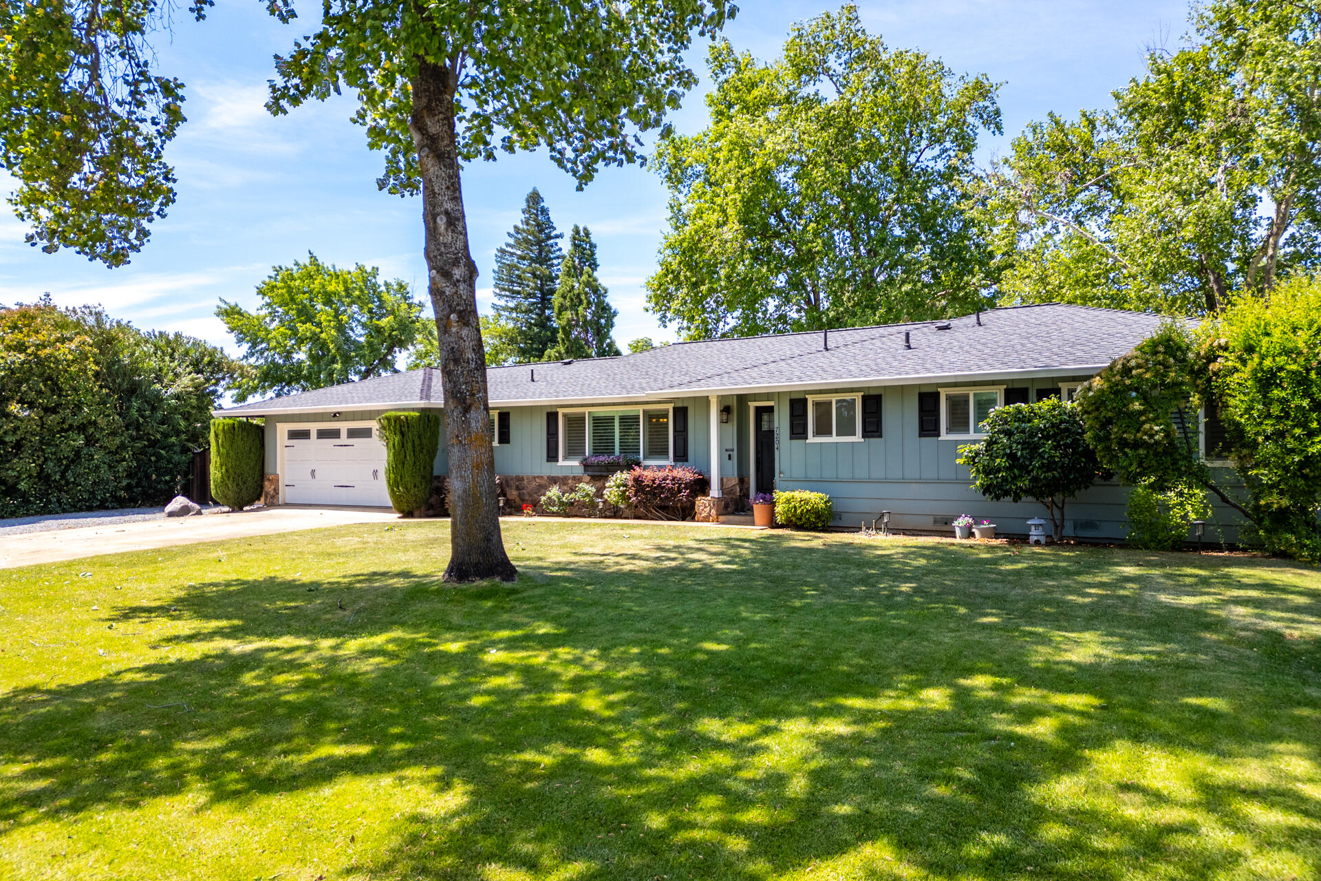7204 Granada Drive
