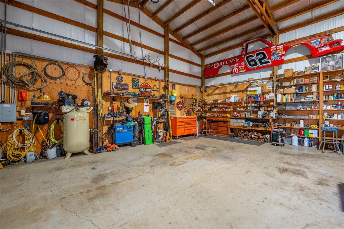 15525 Bowman Road