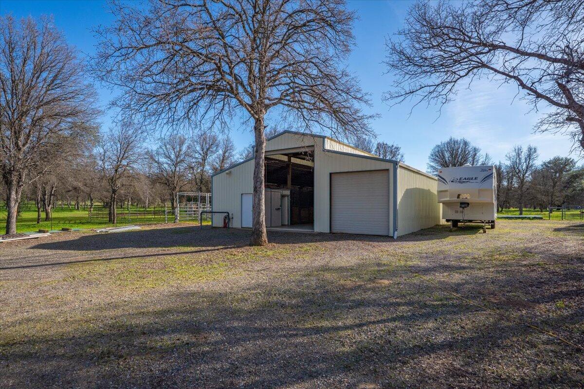 15525 Bowman Road
