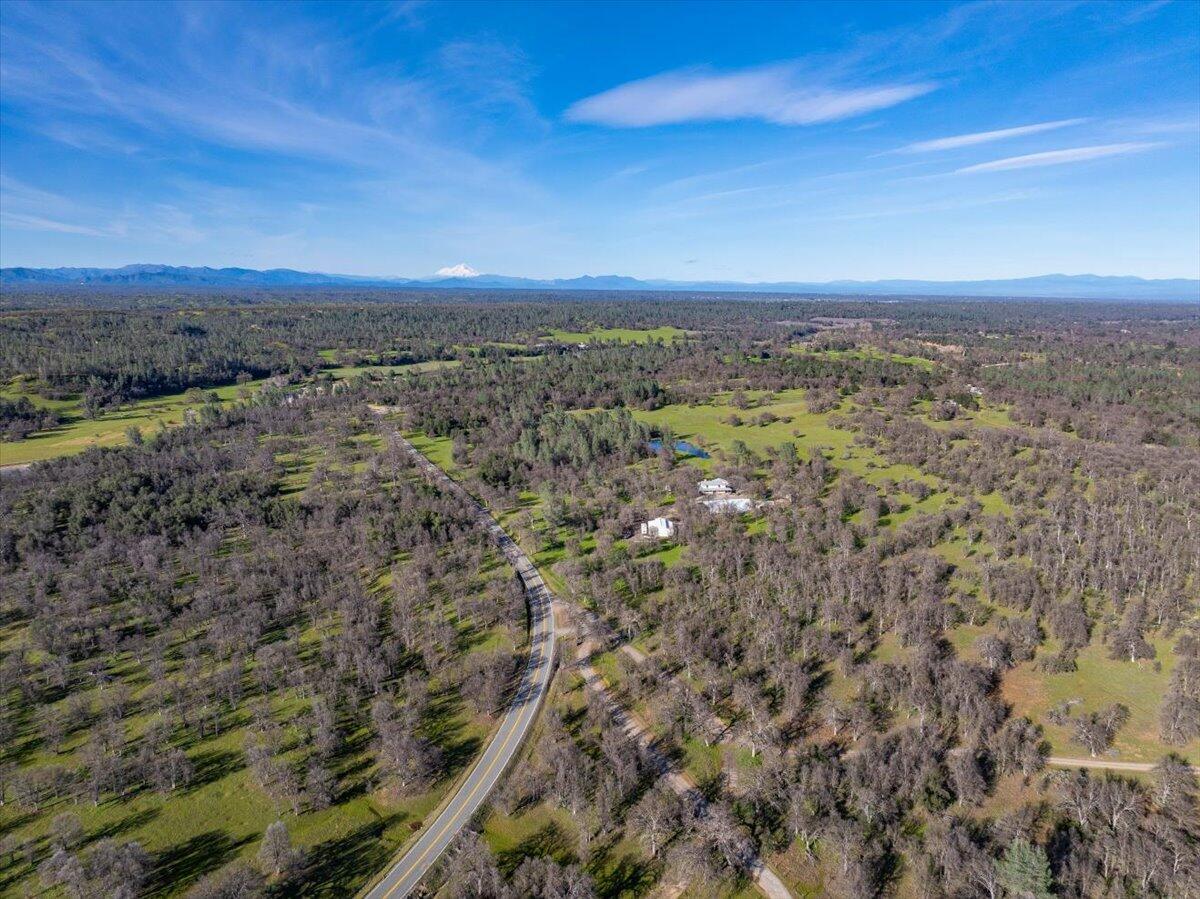 15525 Bowman Road