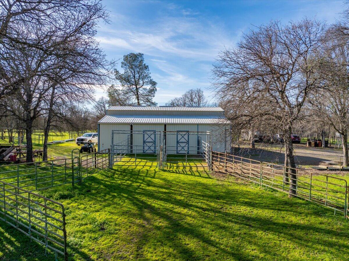 15525 Bowman Road