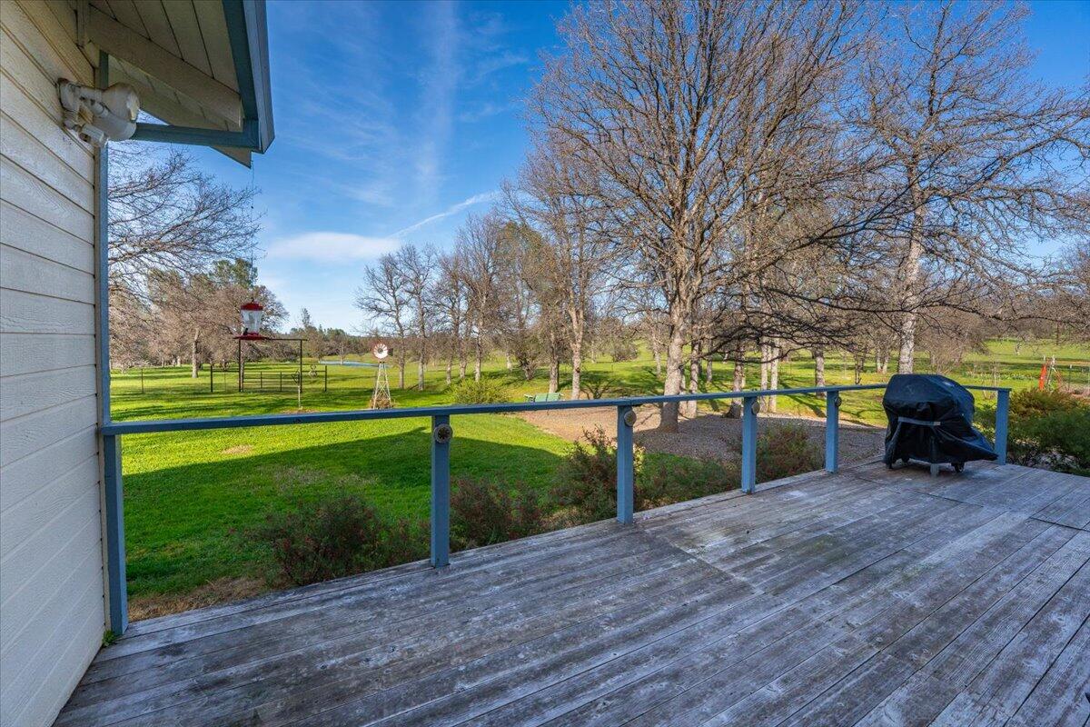 15525 Bowman Road