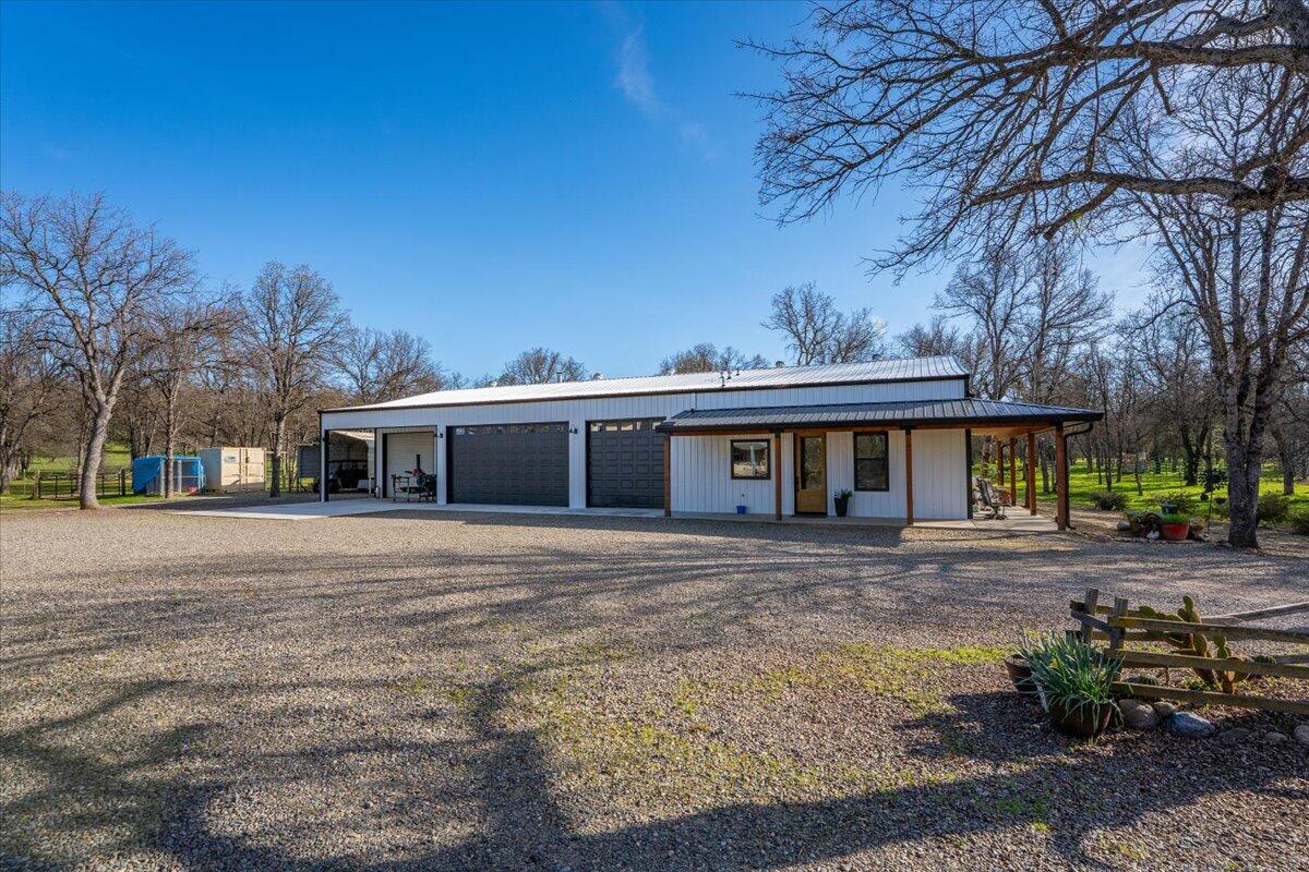 15525 Bowman Road