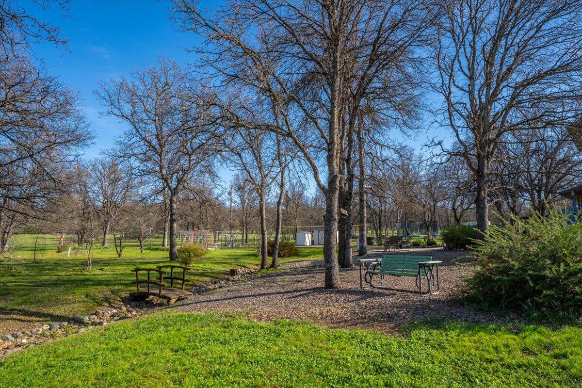 15525 Bowman Road