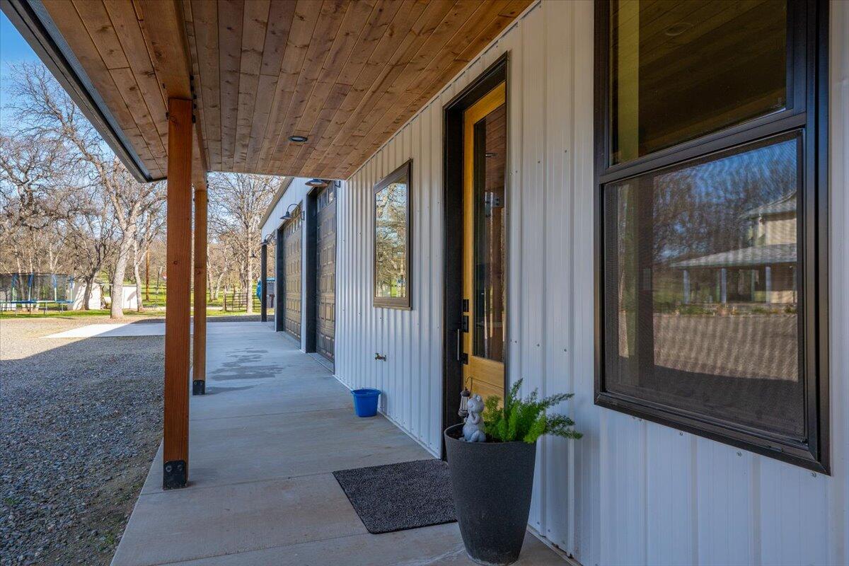 15525 Bowman Road
