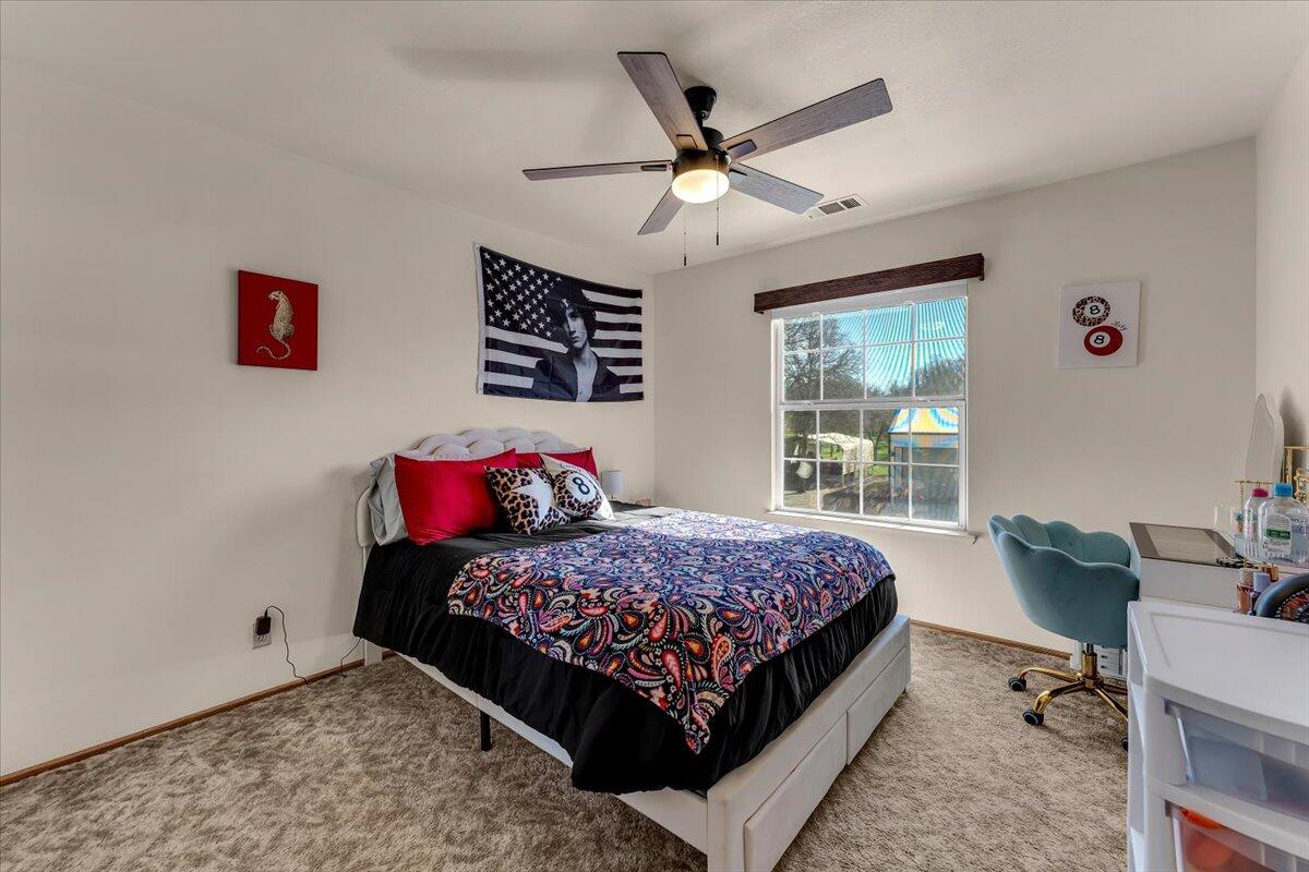 15525 Bowman Road