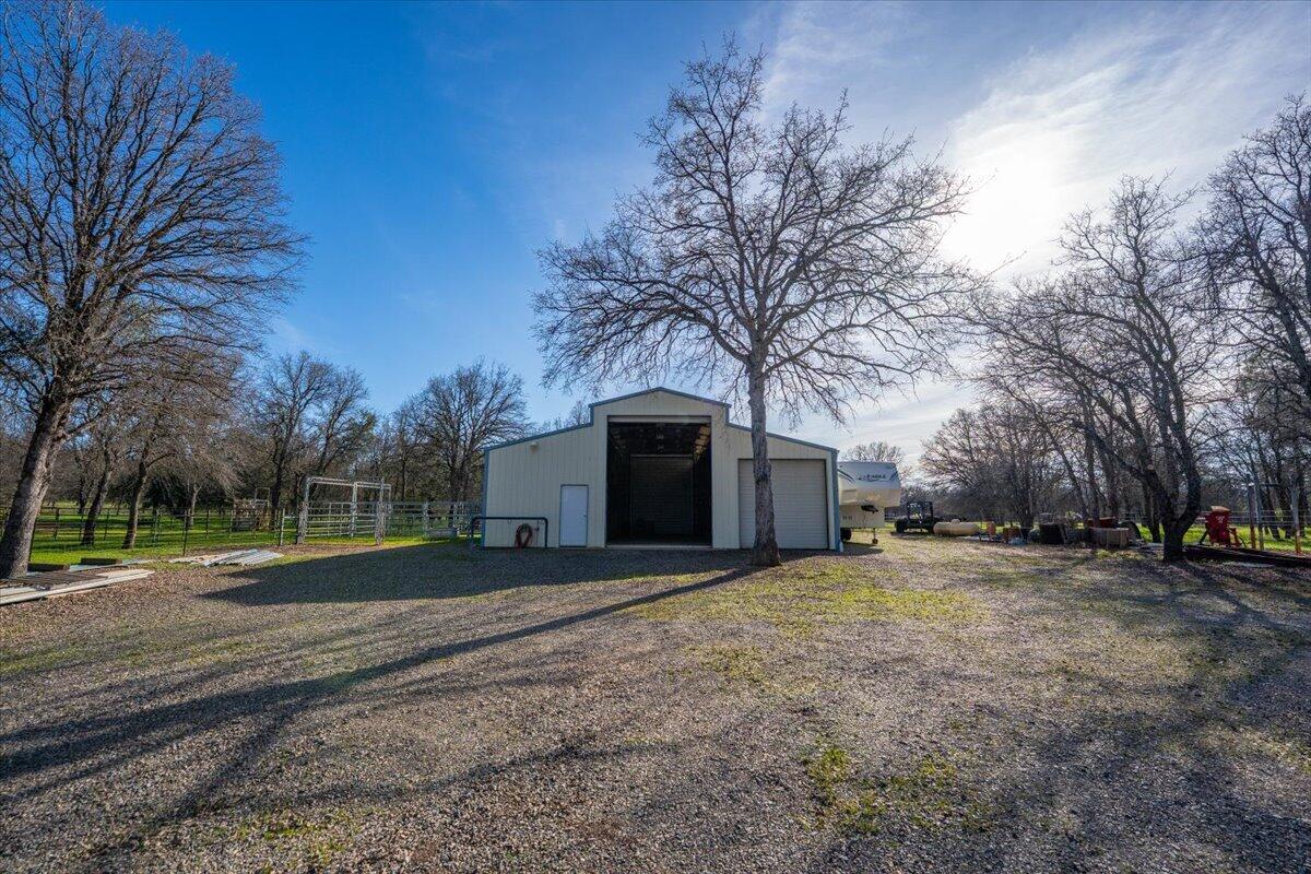 15525 Bowman Road