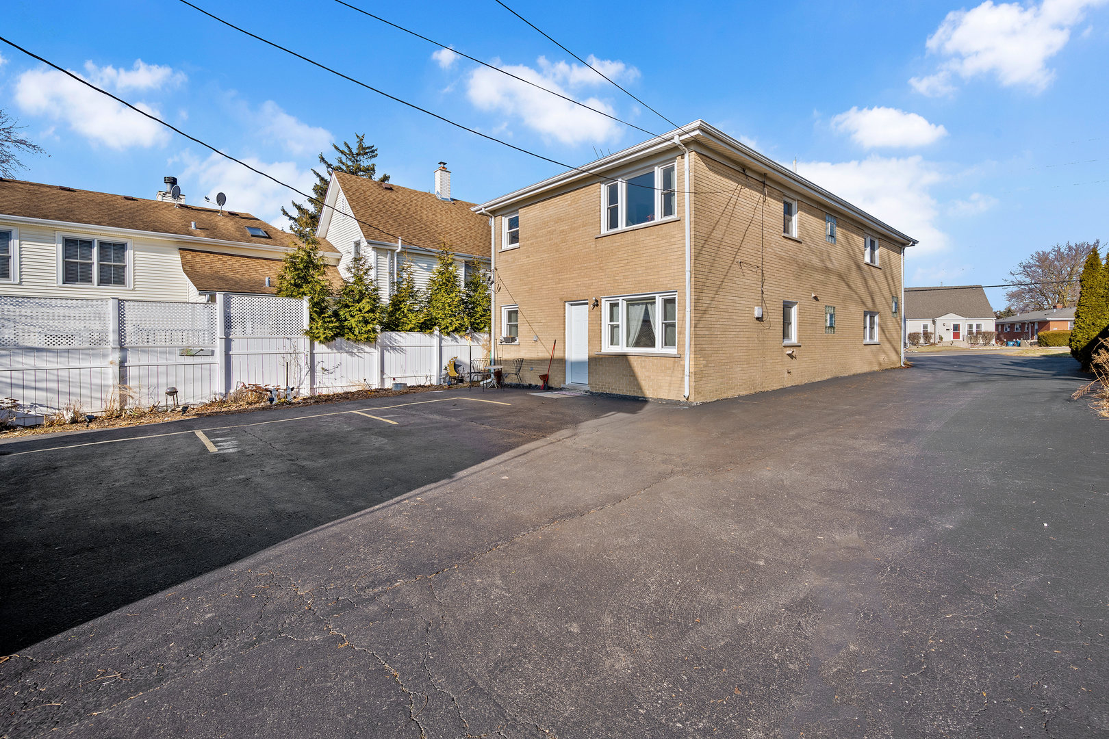 311 Maple Avenue