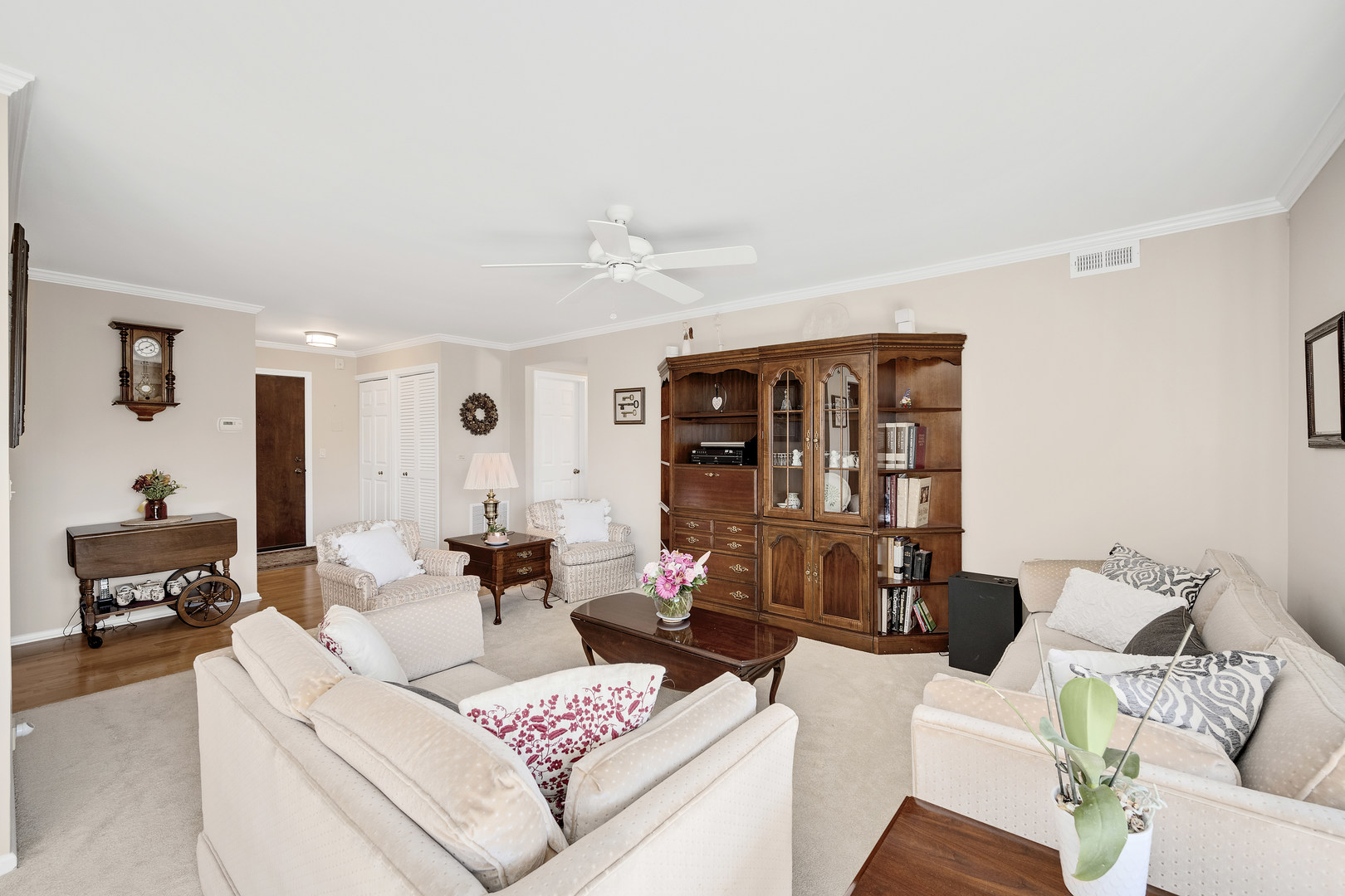 201 Lake Hinsdale Drive Unit: 404