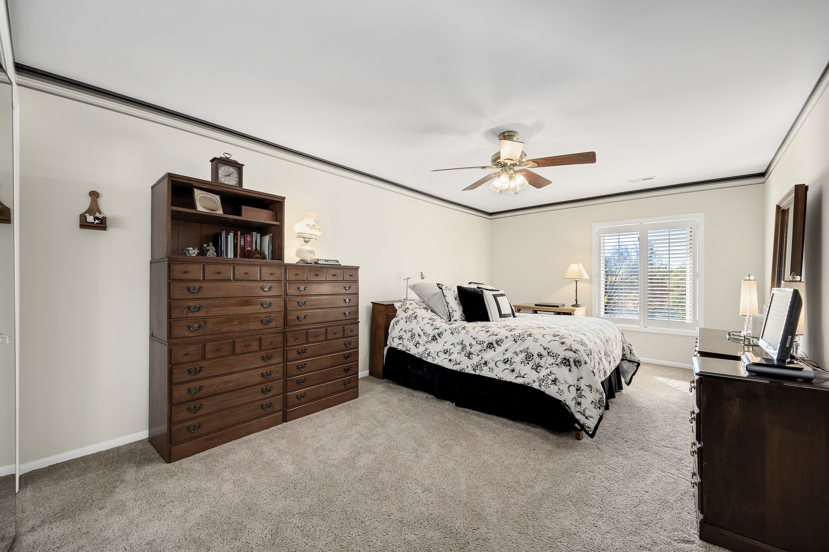 201 Lake Hinsdale Drive Unit: 404