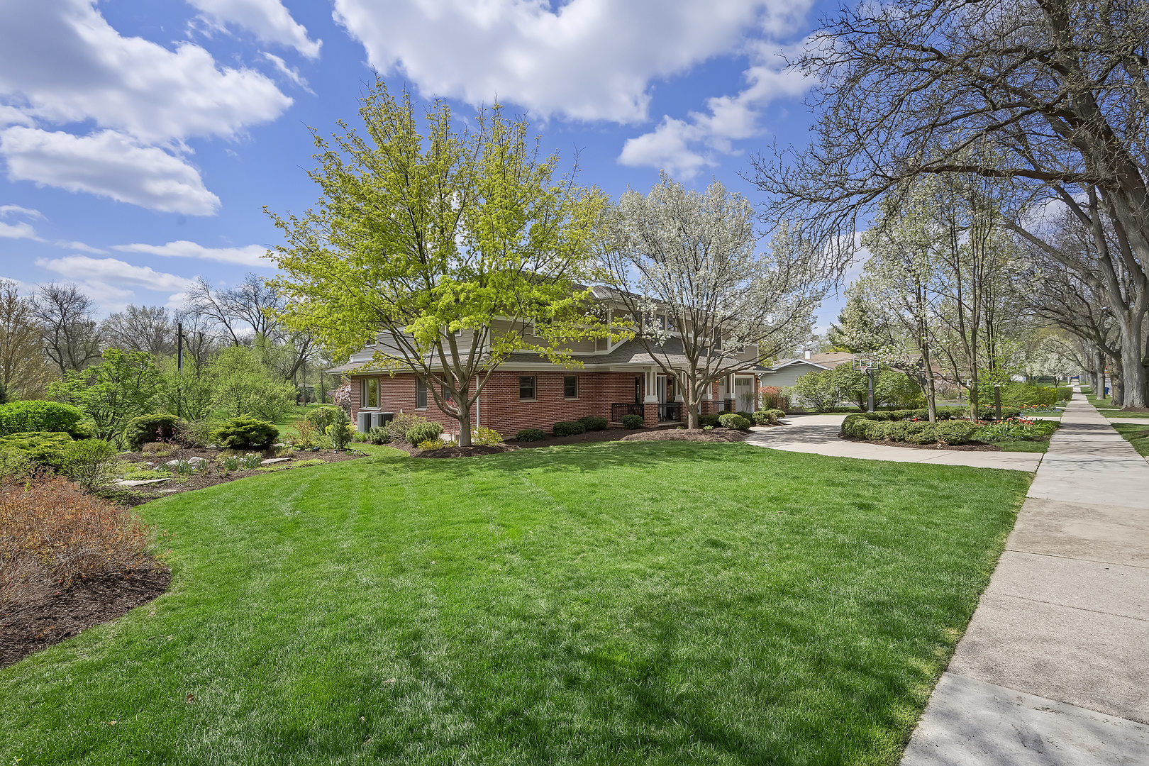 2029 Prairie Avenue