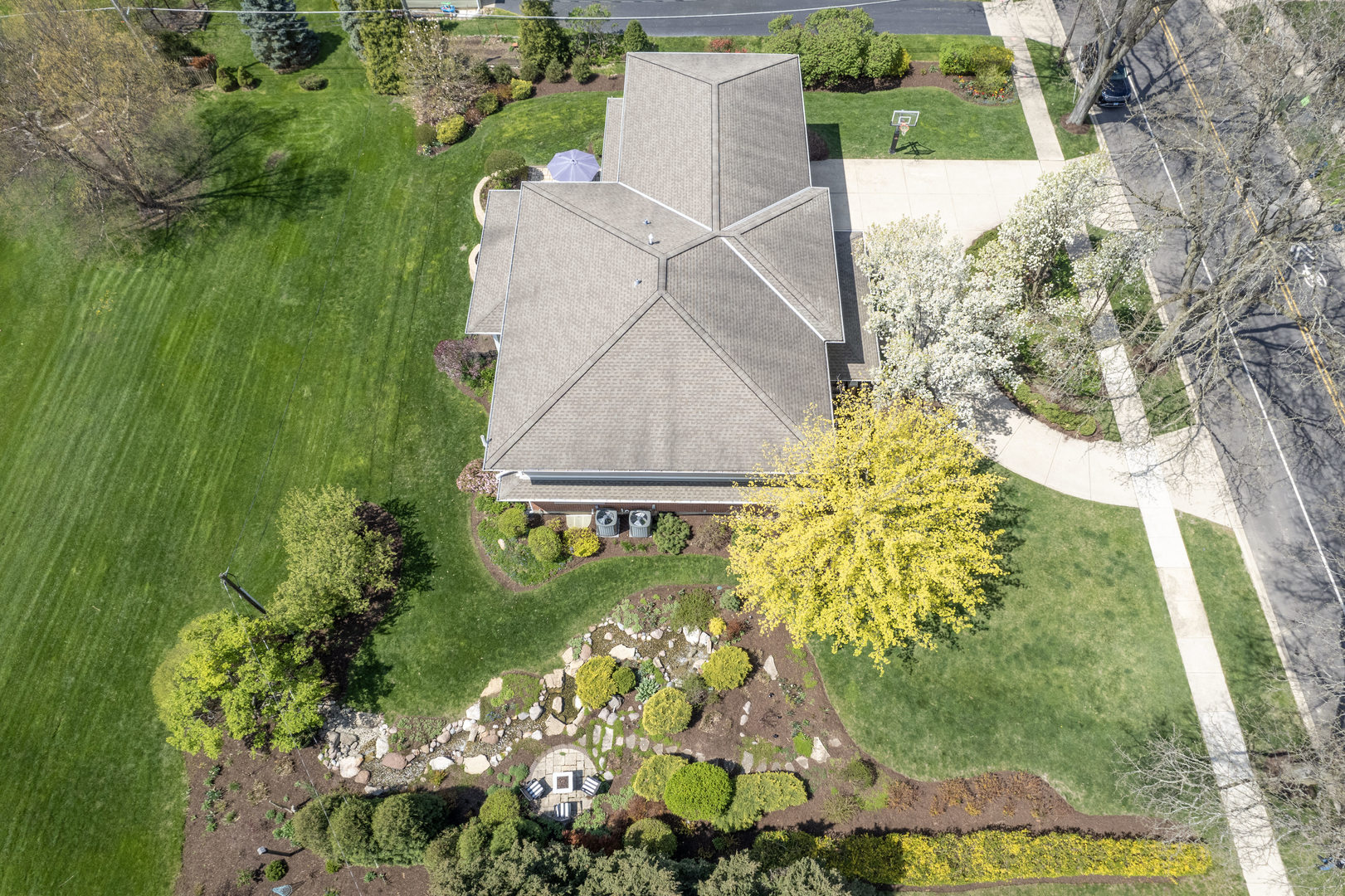 2029 Prairie Avenue