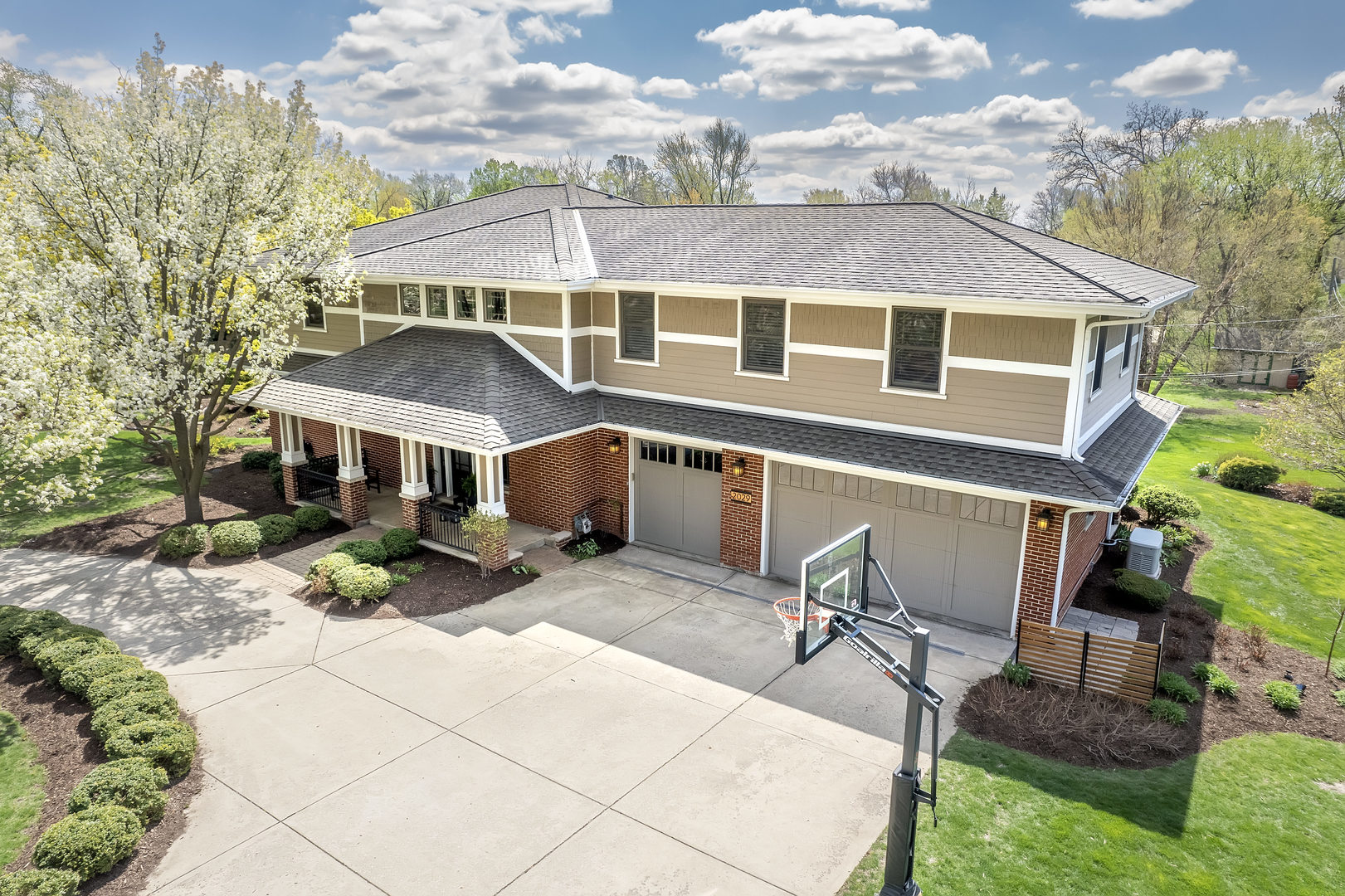 2029 Prairie Avenue